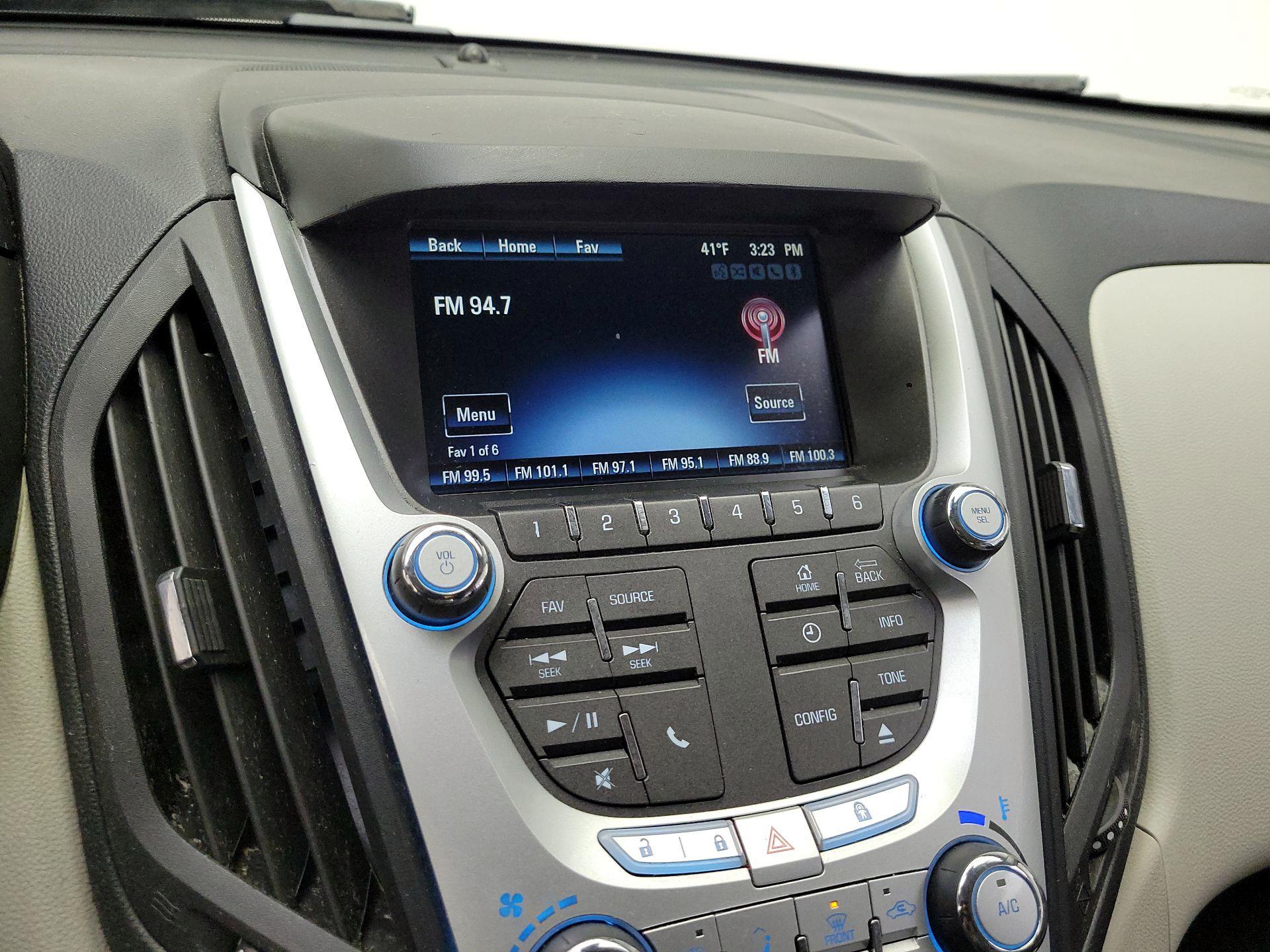 Thumbnail: 2015 Chevrolet Equinox - 14