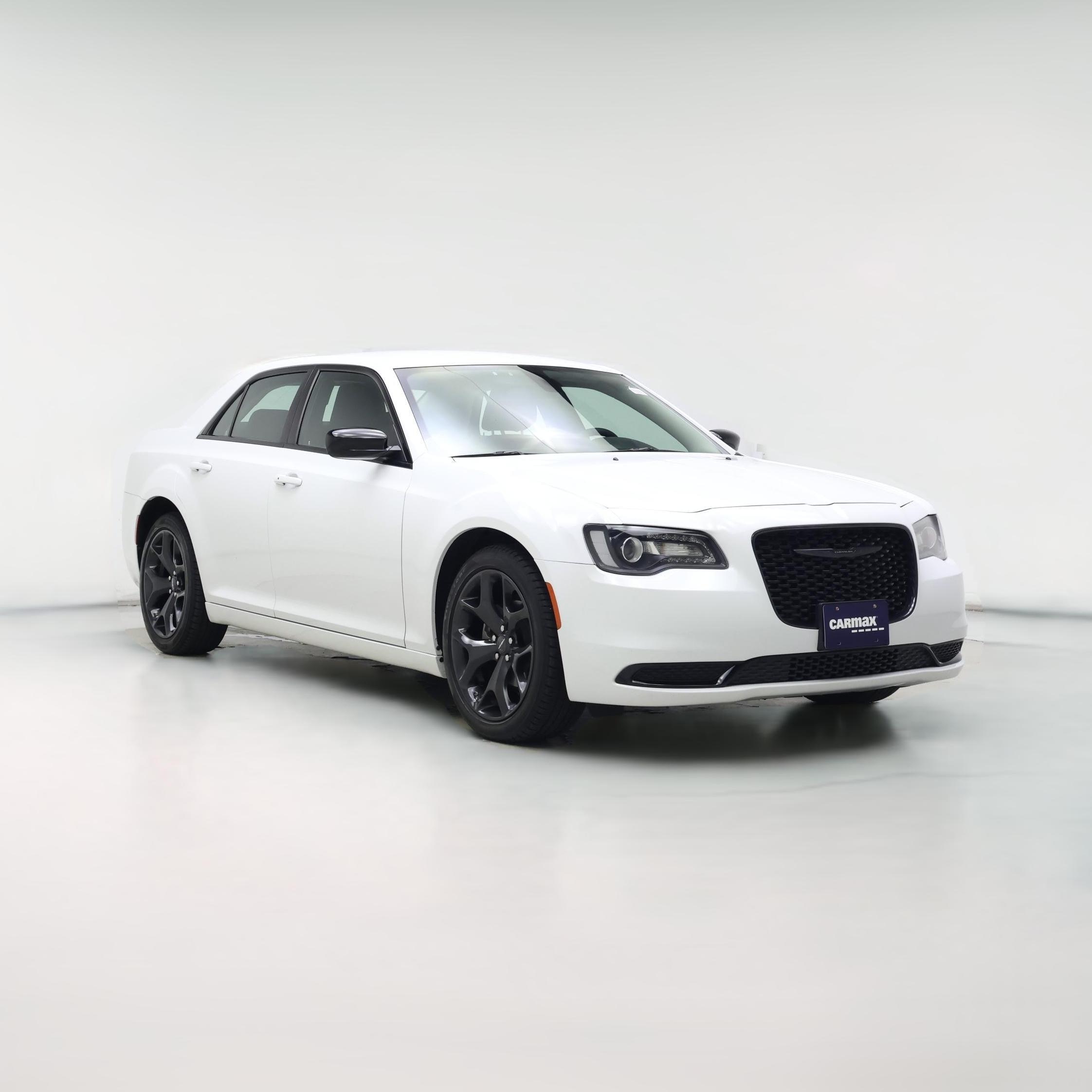 Thumbnail: 2023 Chrysler 300 - 1