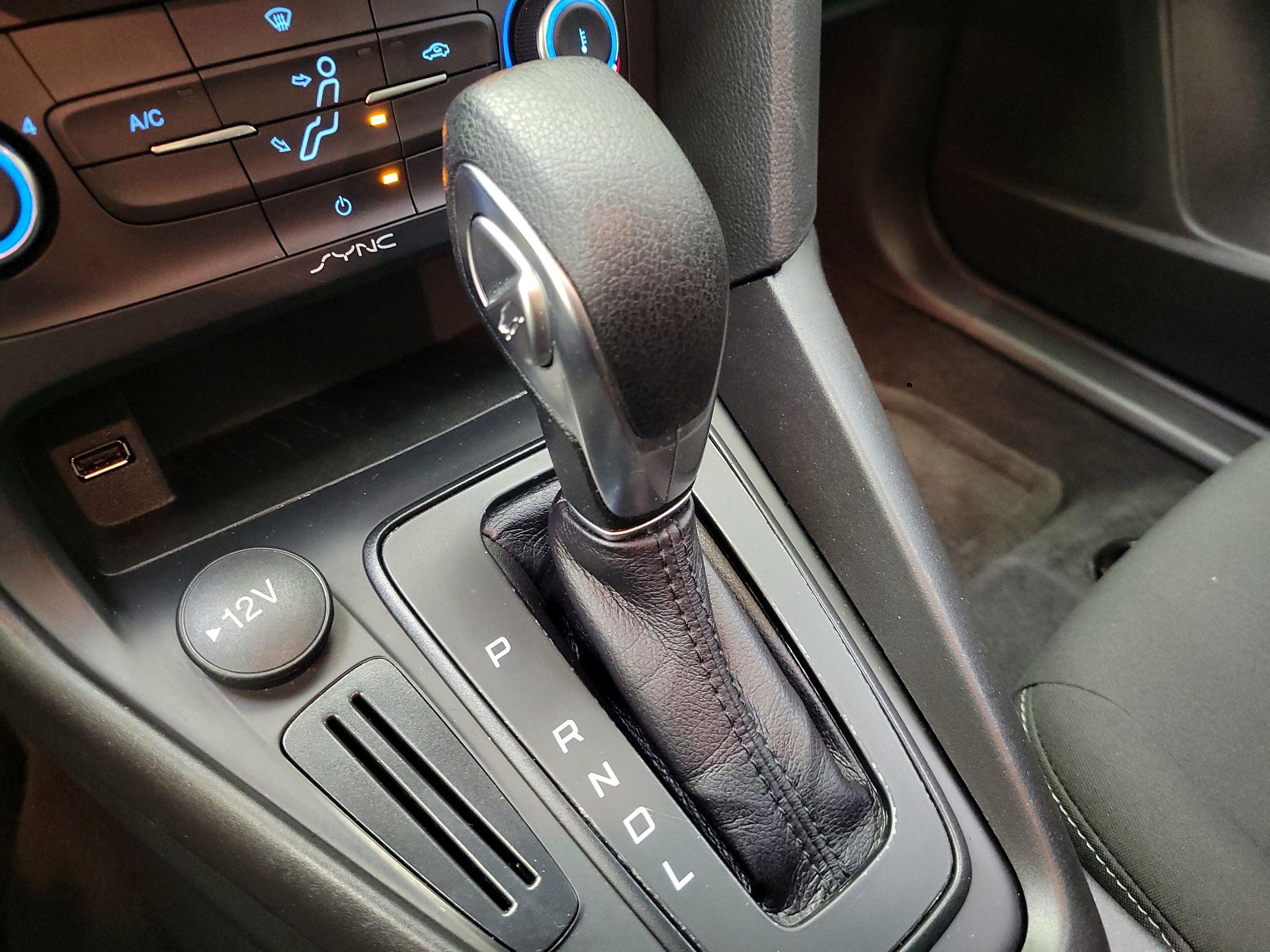 Thumbnail: 2018 Ford Focus - 17