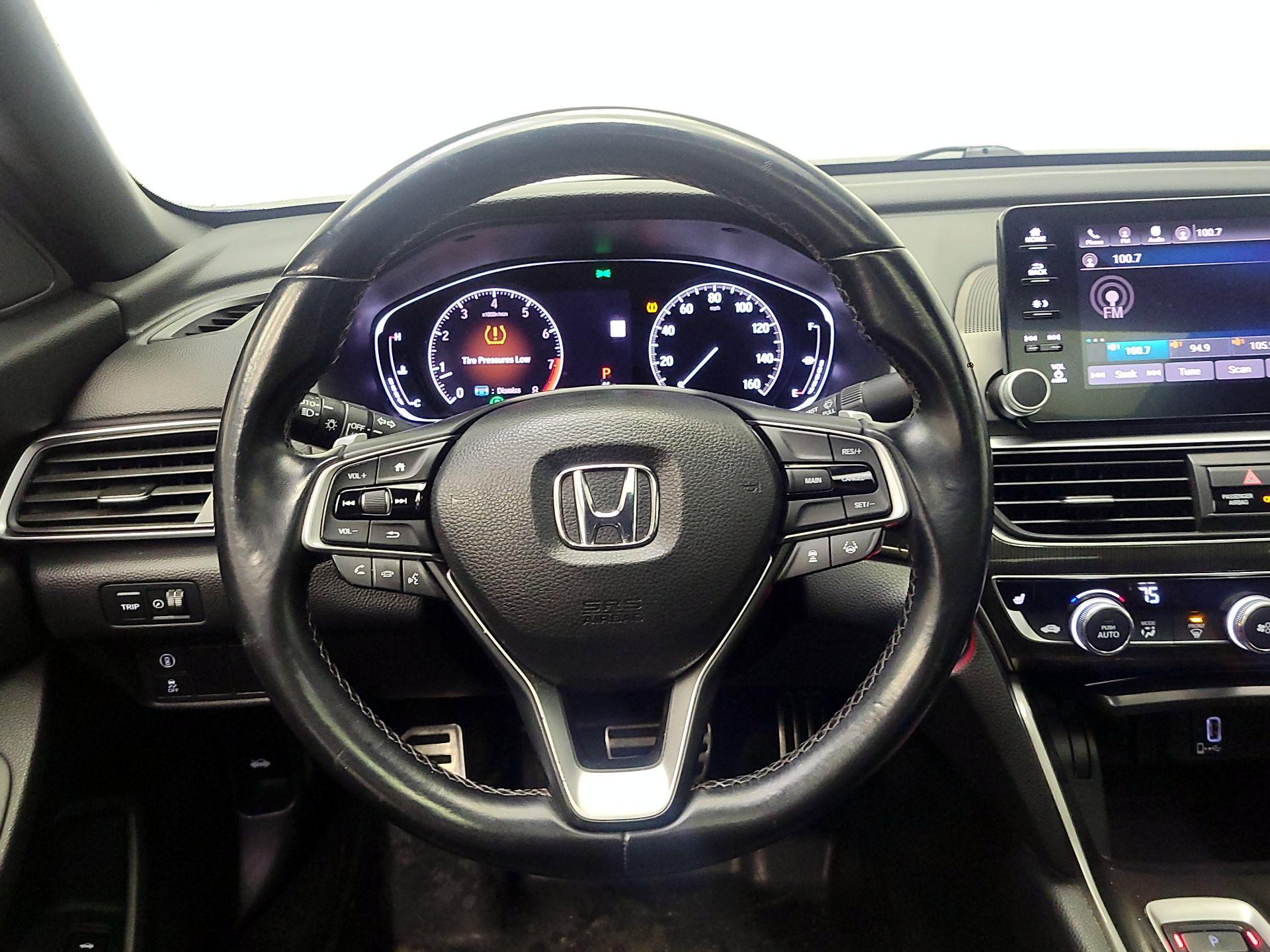 Thumbnail: 2018 Honda Accord - 10