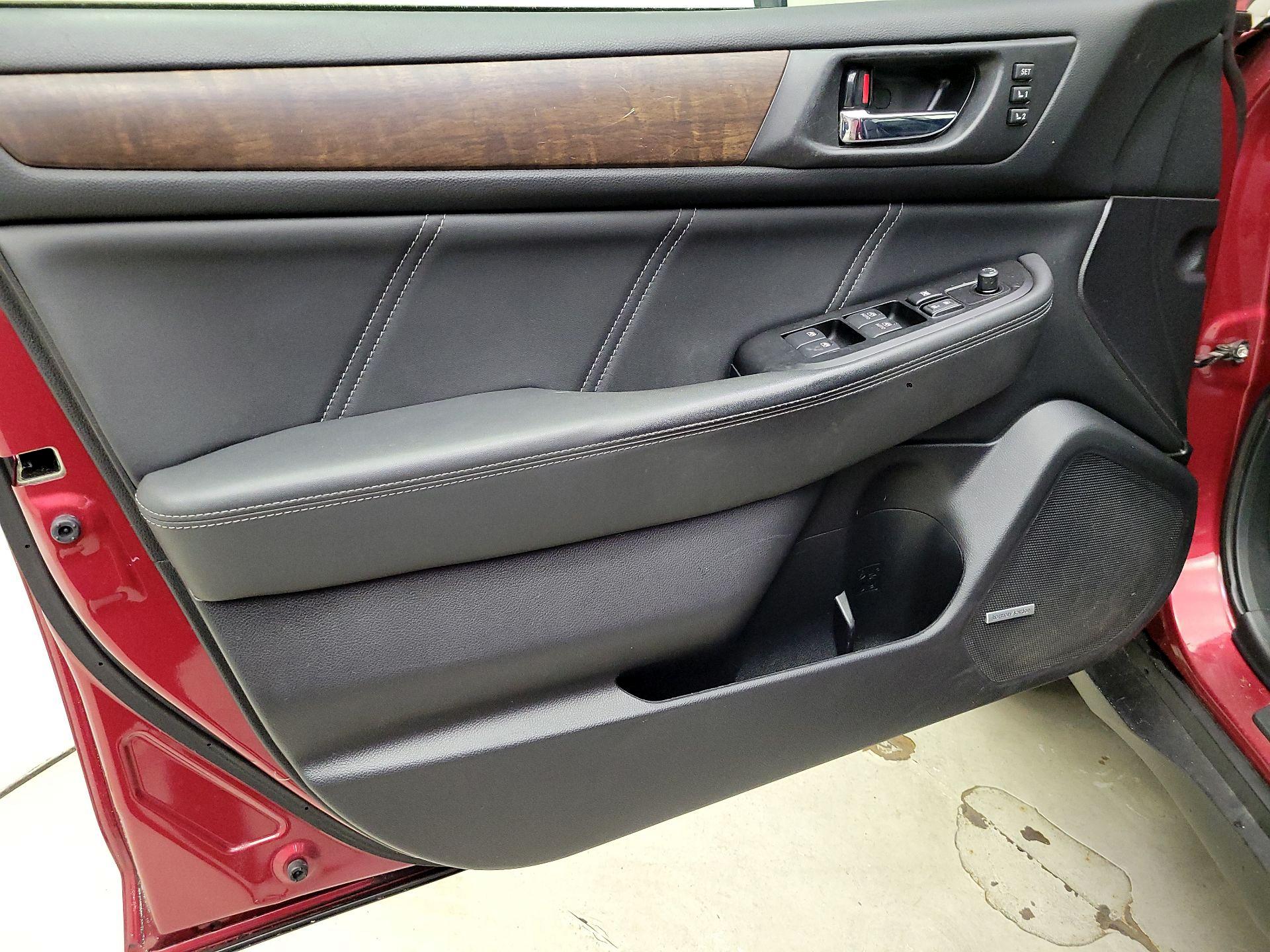 Thumbnail: 2018 Subaru Outback - 12