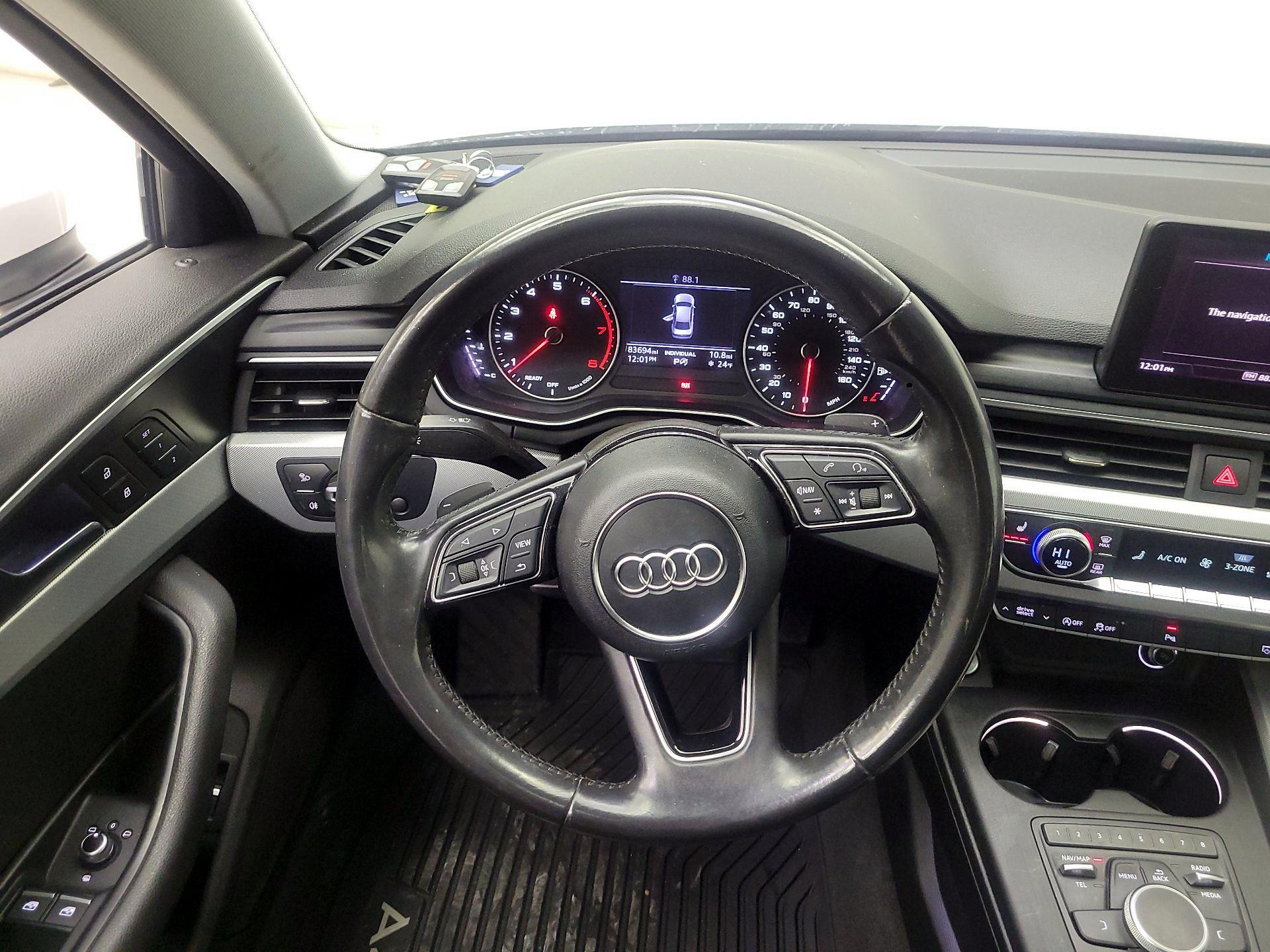 Thumbnail: 2017 Audi A4 - 10