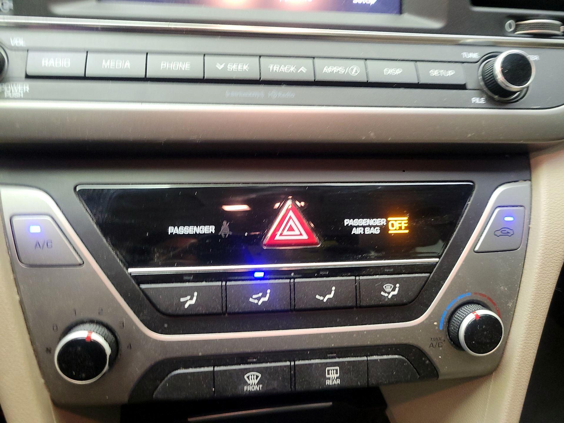 Thumbnail: 2017 Hyundai Elantra - 16