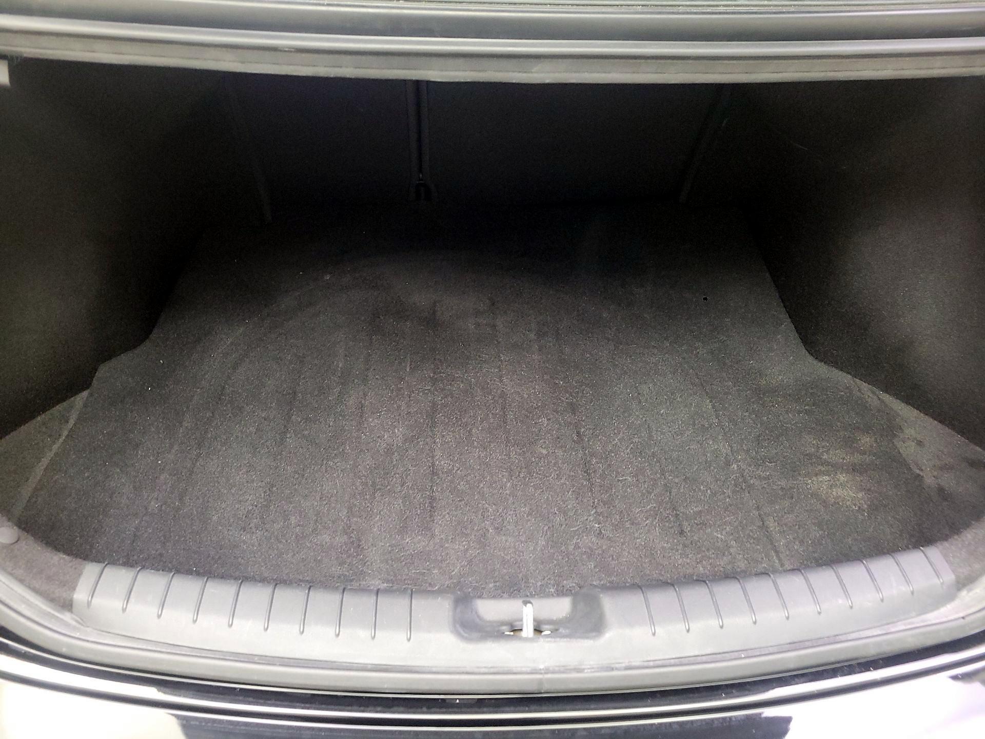 Thumbnail: 2017 Hyundai Elantra - 20