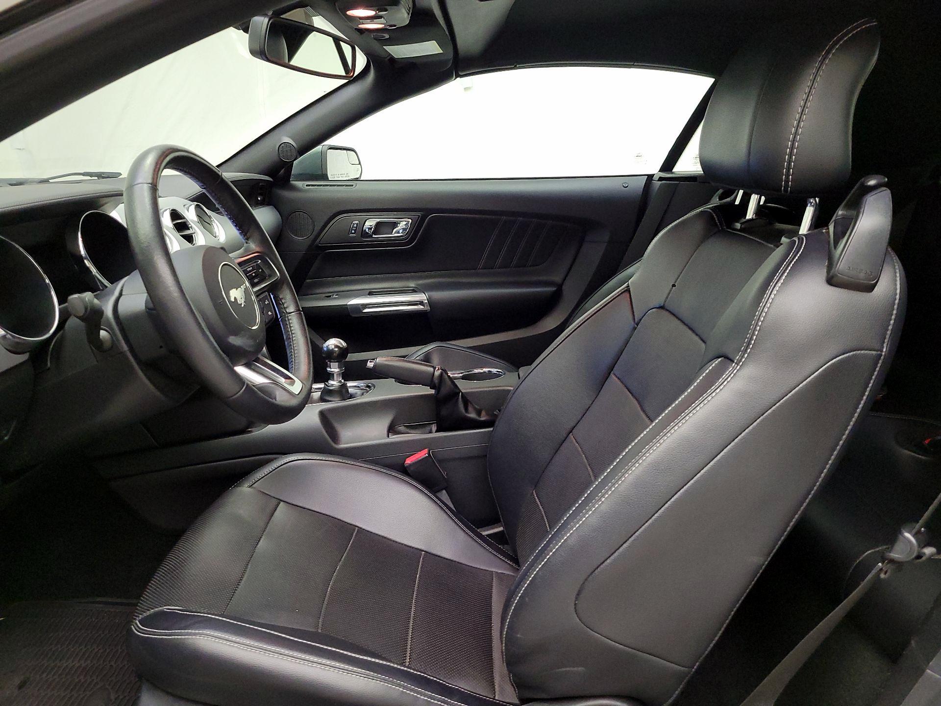 Thumbnail: 2016 Ford Mustang - 11