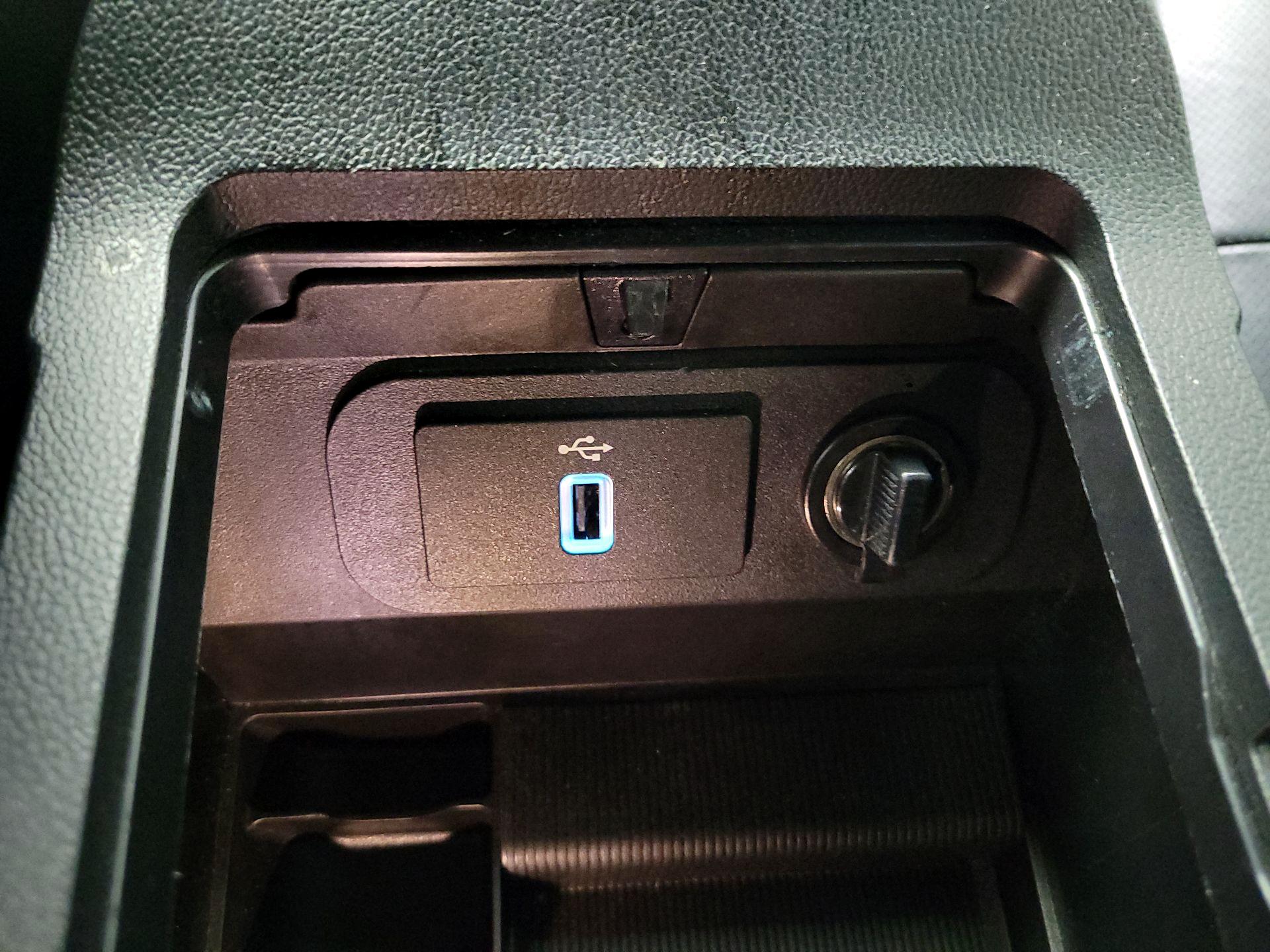 Thumbnail: 2016 Ford Mustang - 18