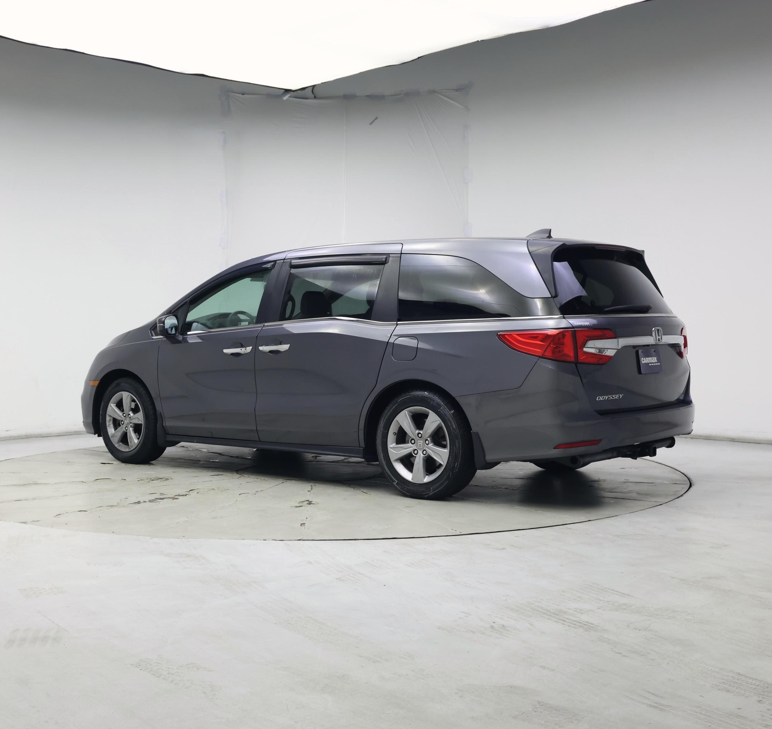 Thumbnail: 2019 Honda Odyssey - 2