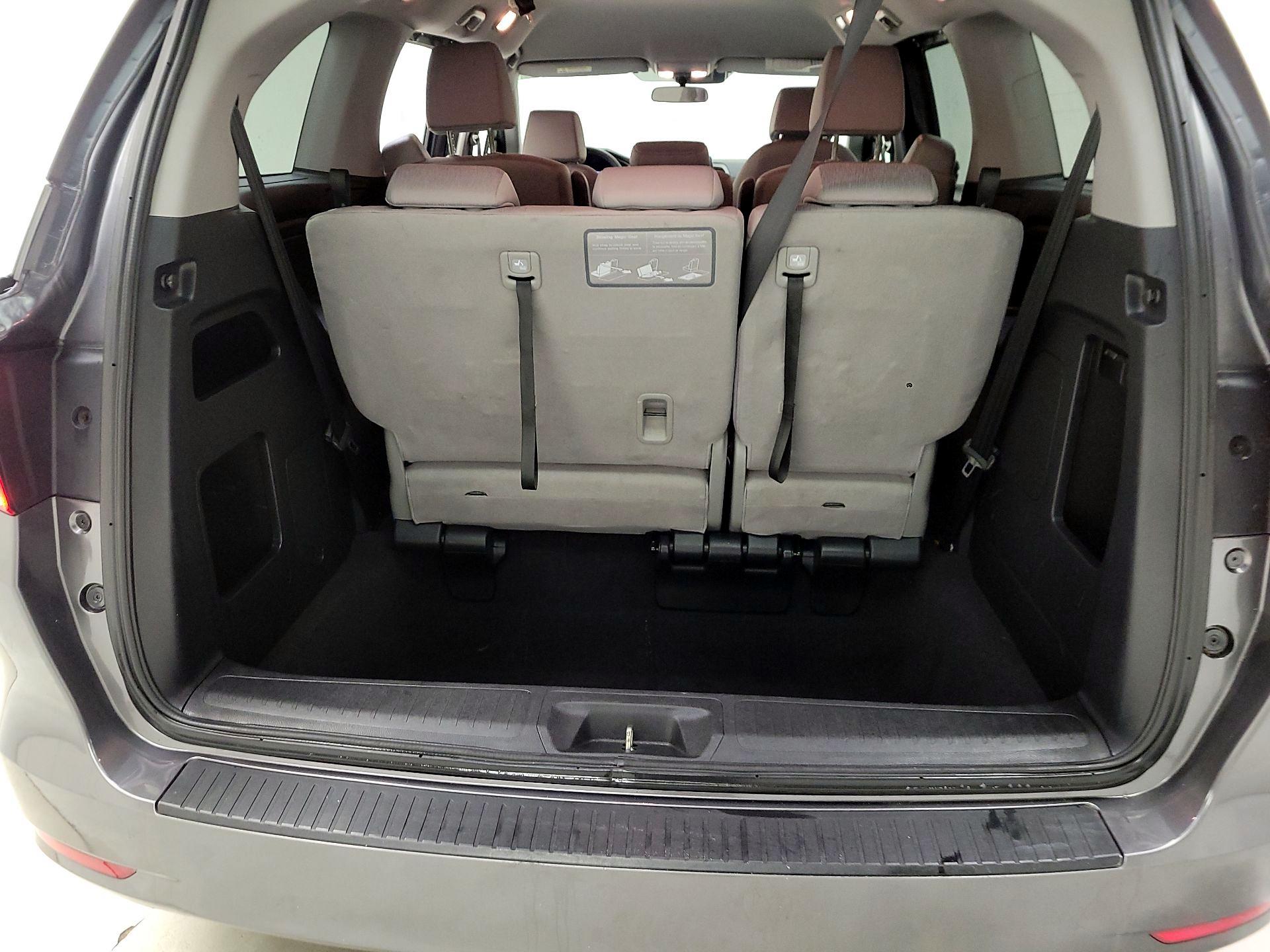 Thumbnail: 2019 Honda Odyssey - 20