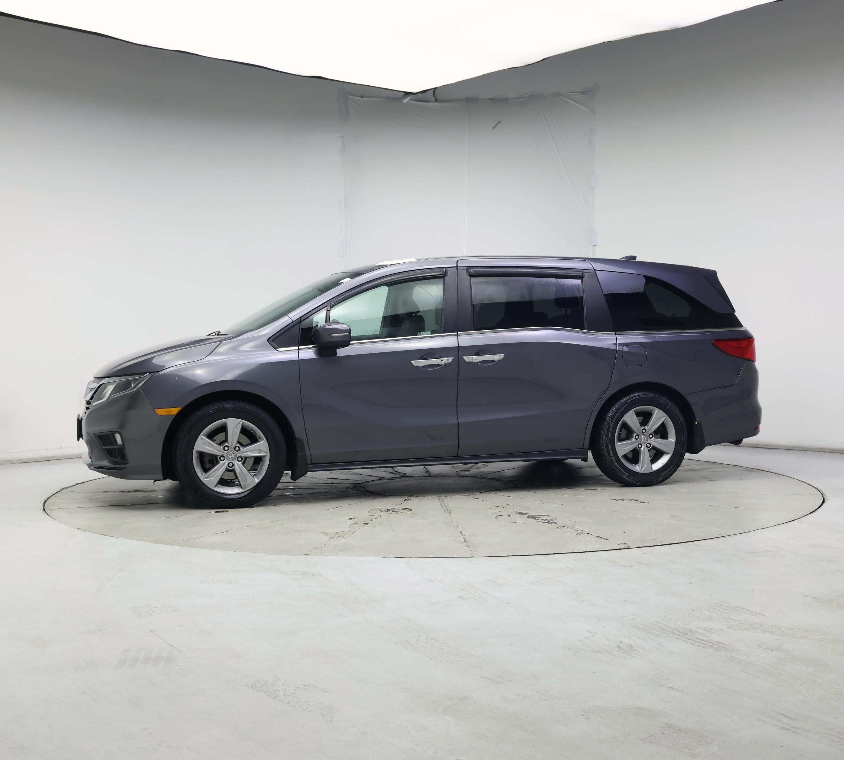 Thumbnail: 2019 Honda Odyssey - 3