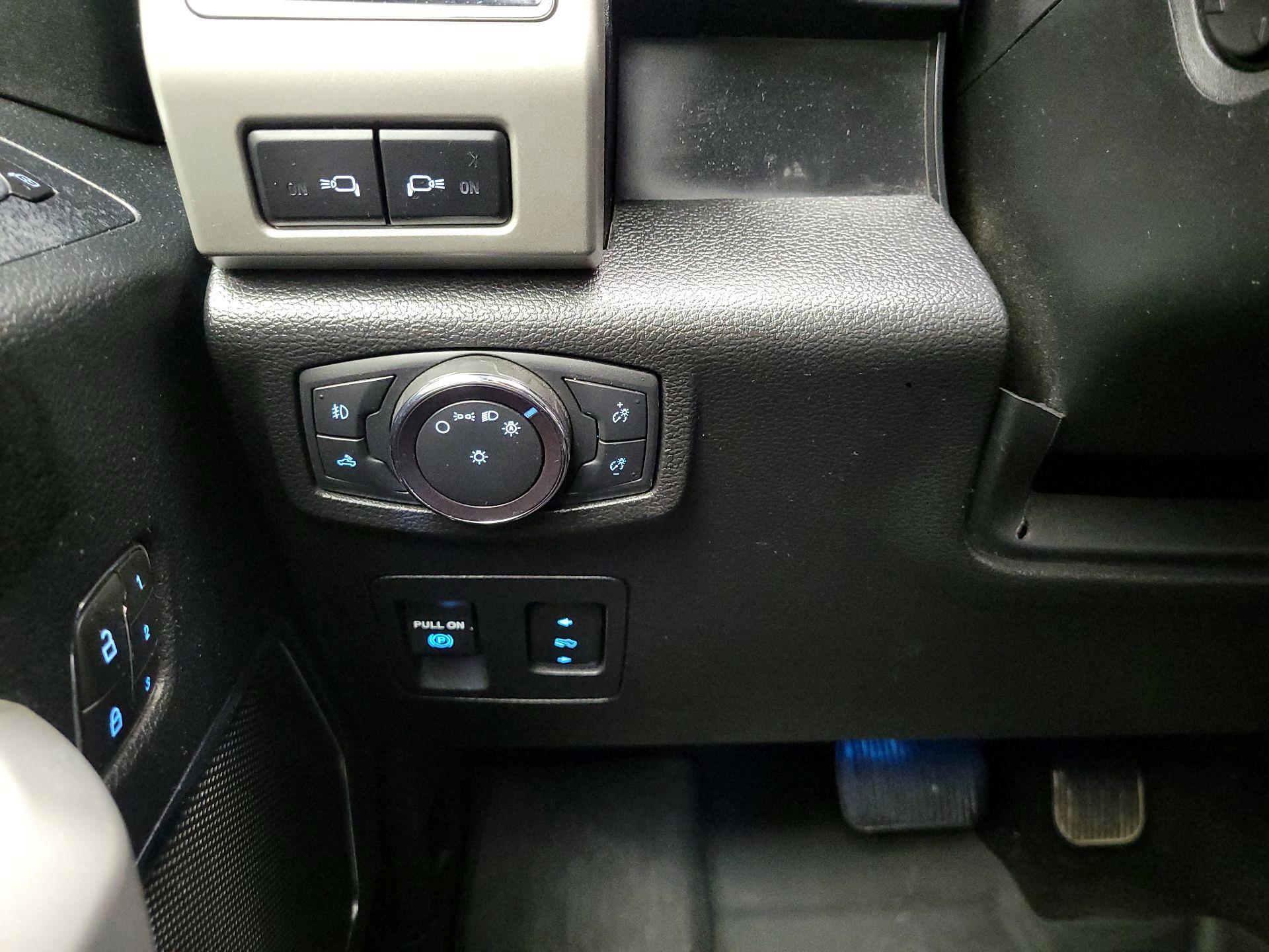 Thumbnail: 2020 Ford F-150 - 13