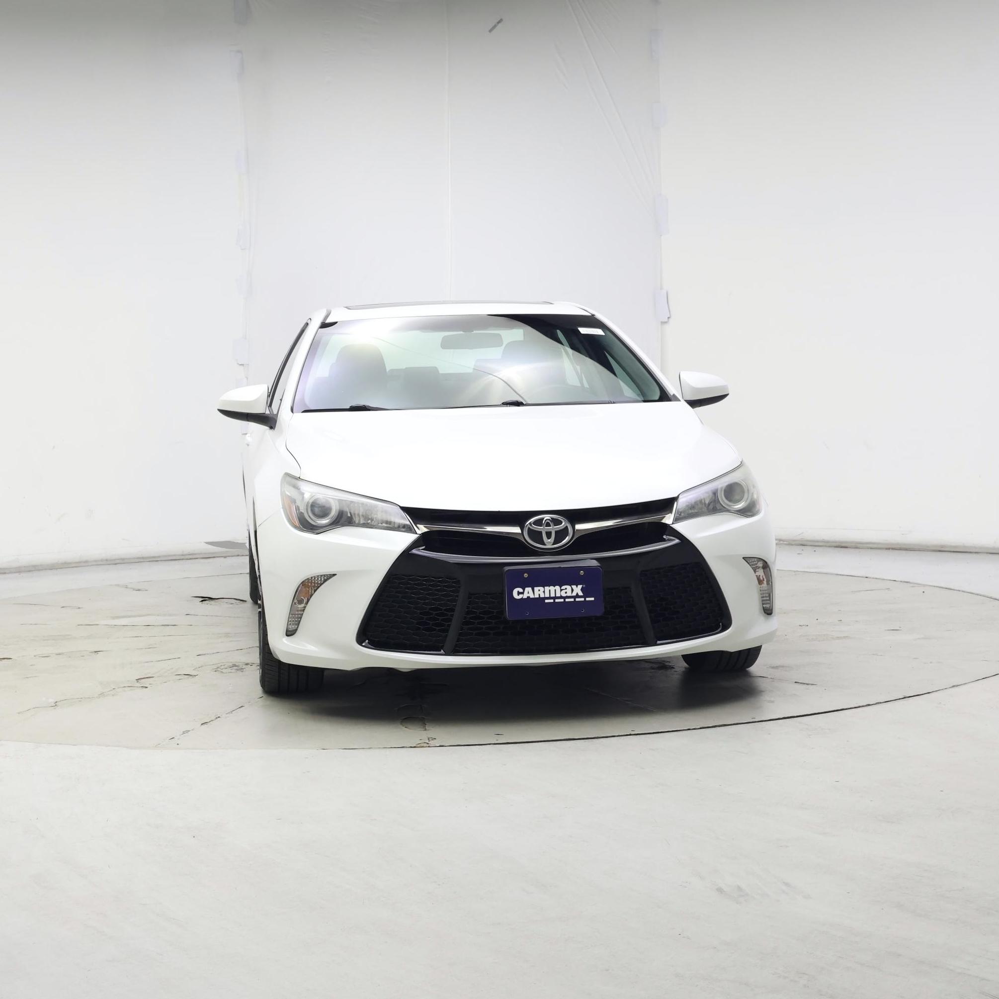 Thumbnail: 2016 Toyota Camry - 5