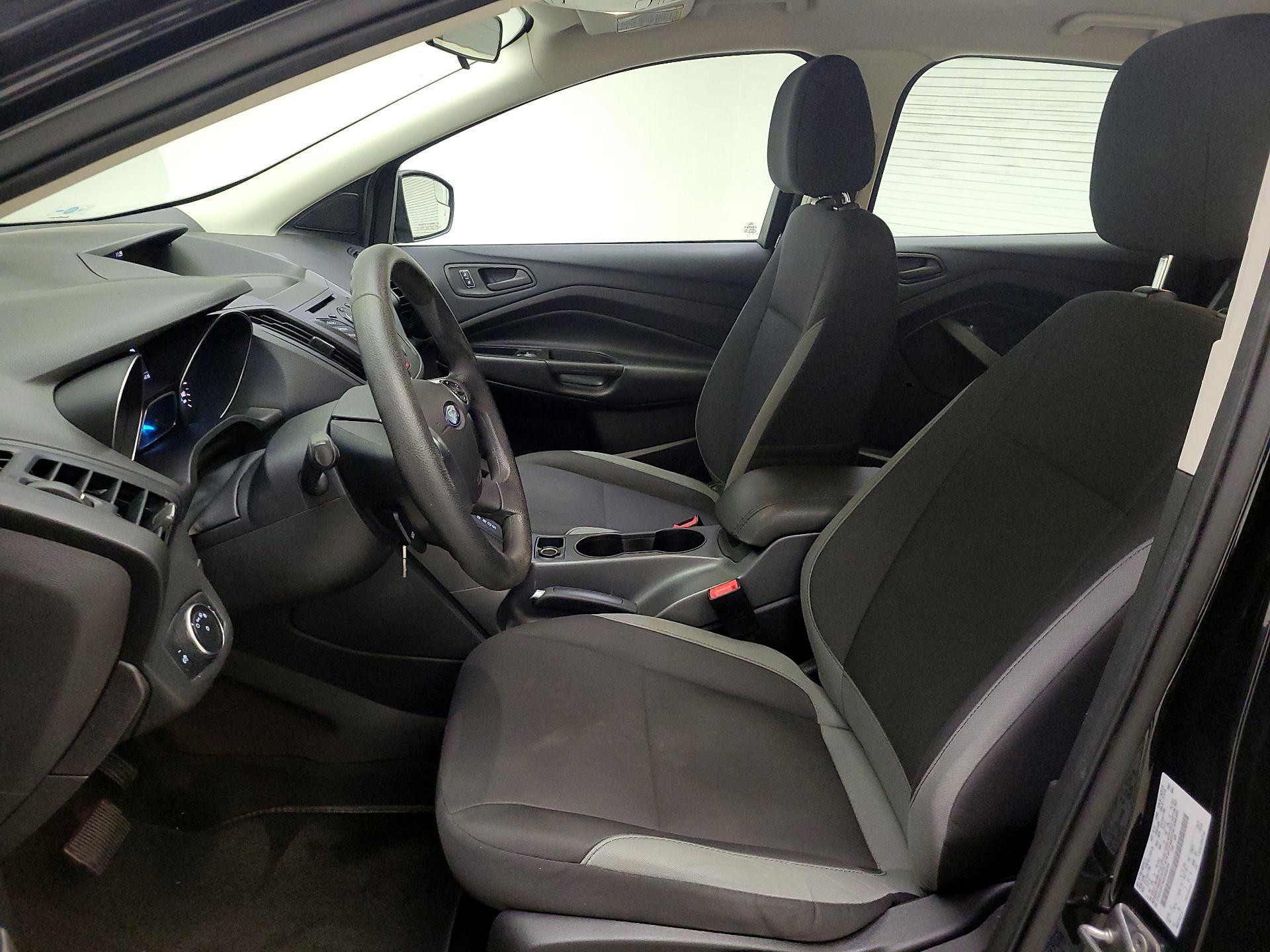 Thumbnail: 2016 Ford Escape - 11