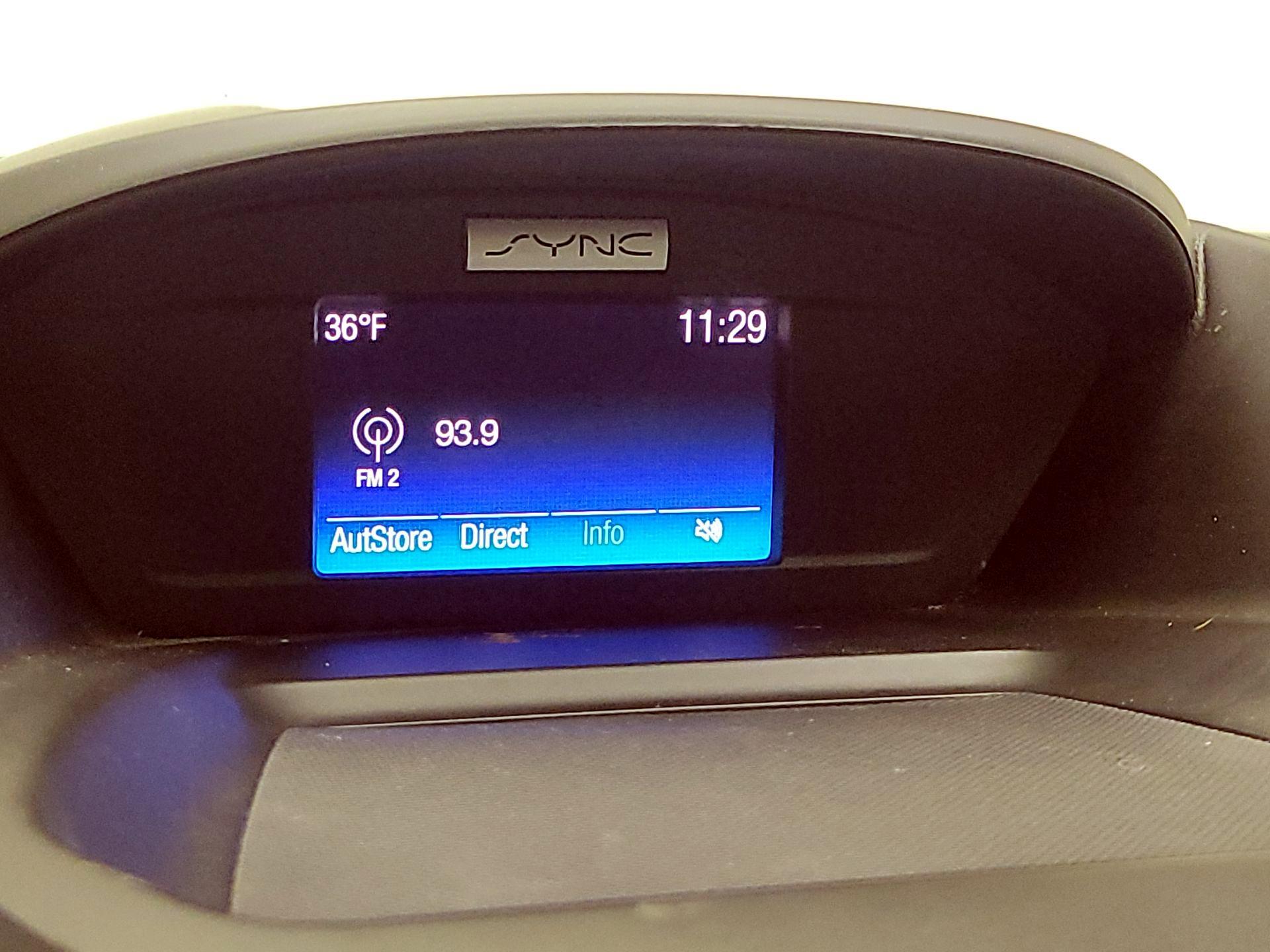 Thumbnail: 2016 Ford Escape - 15