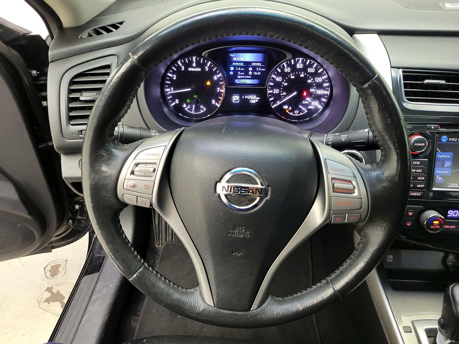 Thumbnail: 2015 Nissan Altima - 10