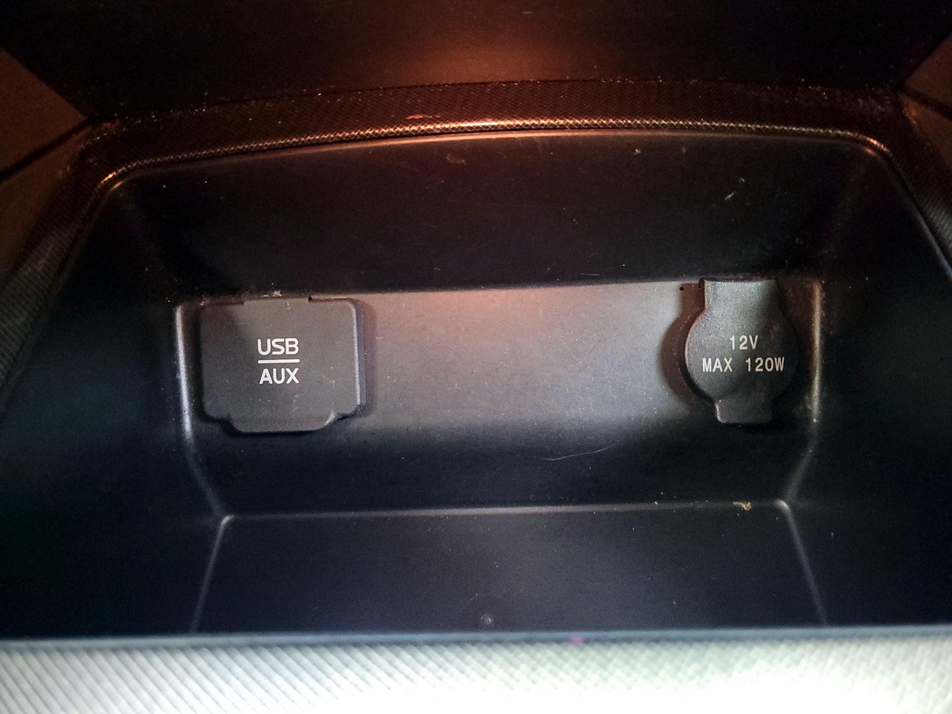 Thumbnail: 2015 Nissan Altima - 19