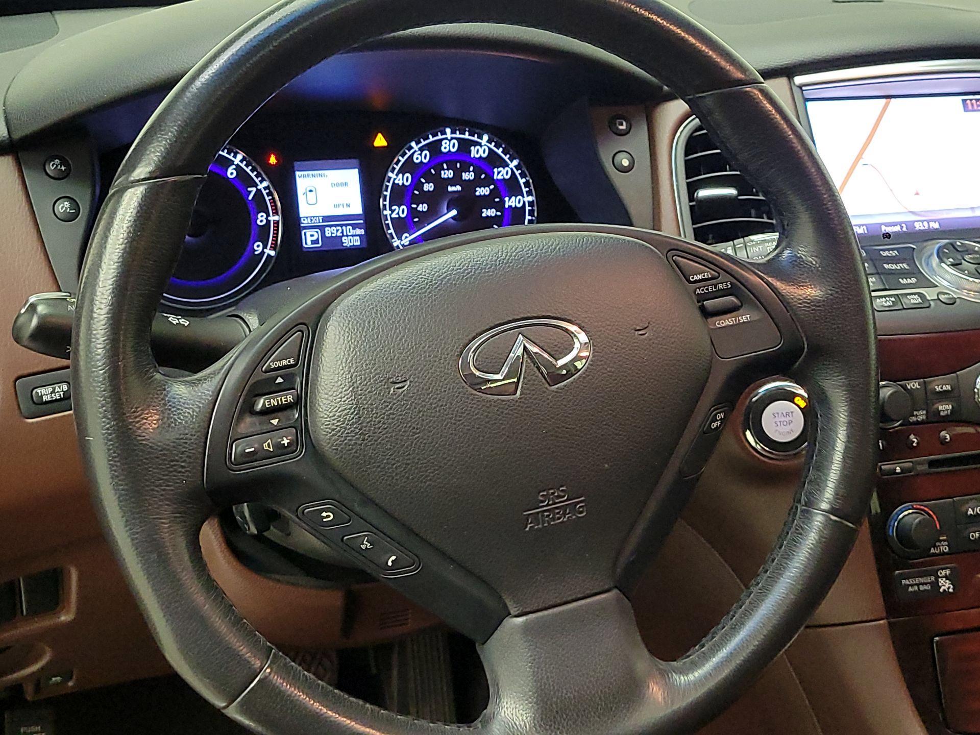 Thumbnail: 2015 INFINITI QX50 - 10