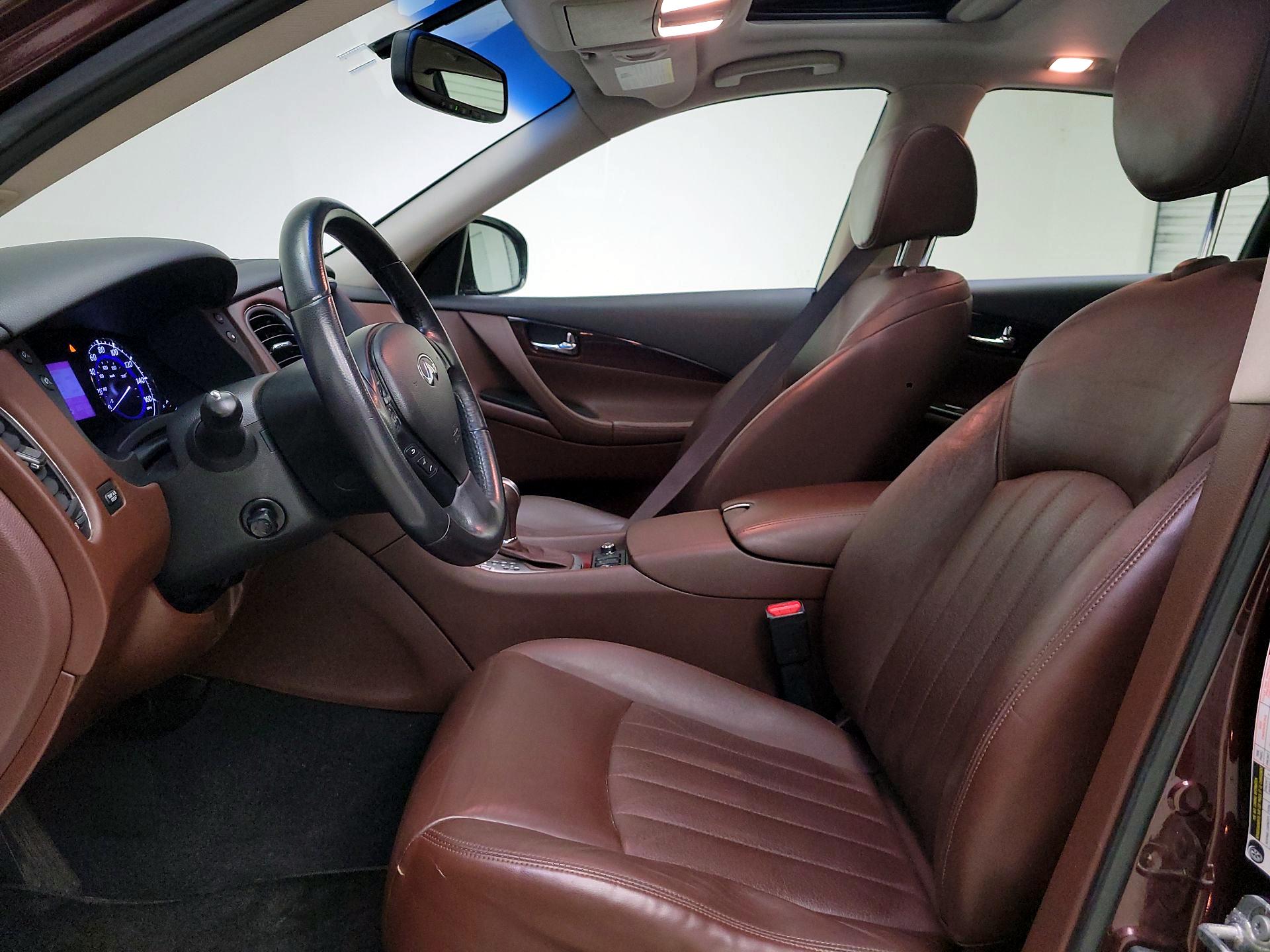 Thumbnail: 2015 INFINITI QX50 - 11