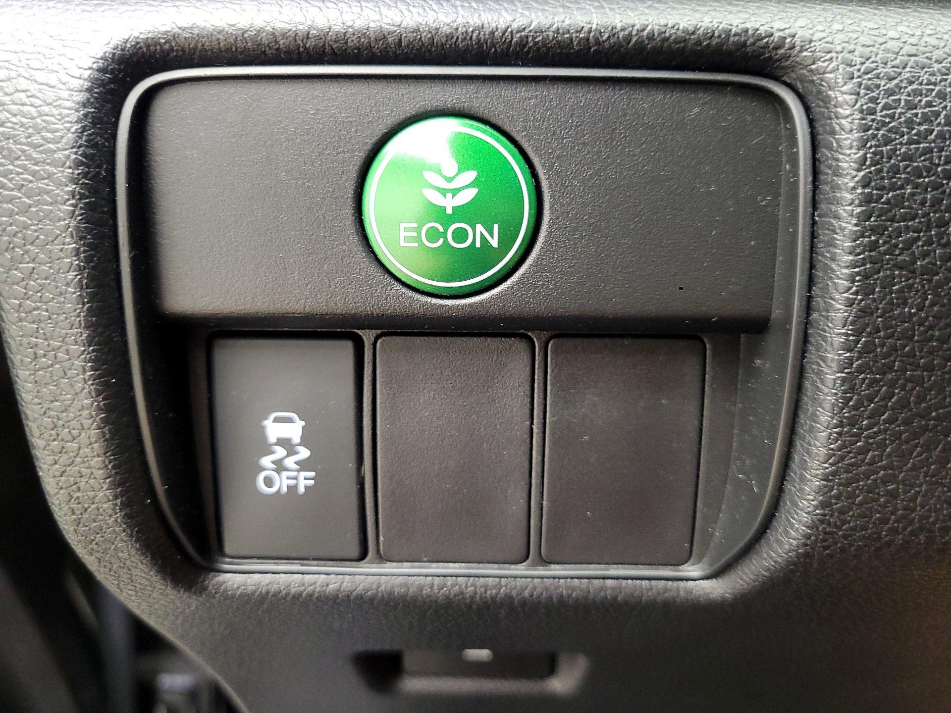 Thumbnail: 2016 Honda Accord - 13