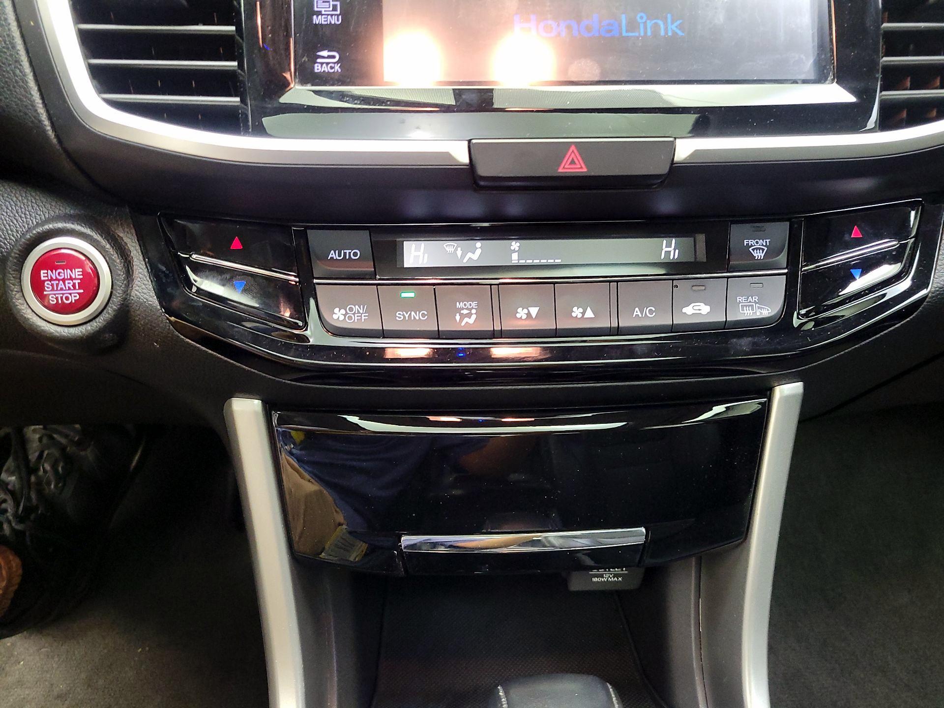 Thumbnail: 2016 Honda Accord - 16