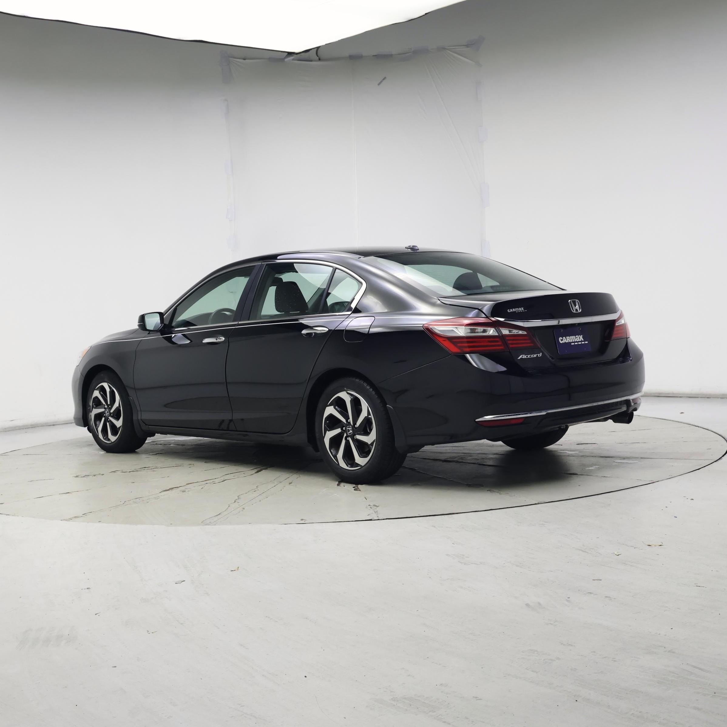 Thumbnail: 2016 Honda Accord - 2
