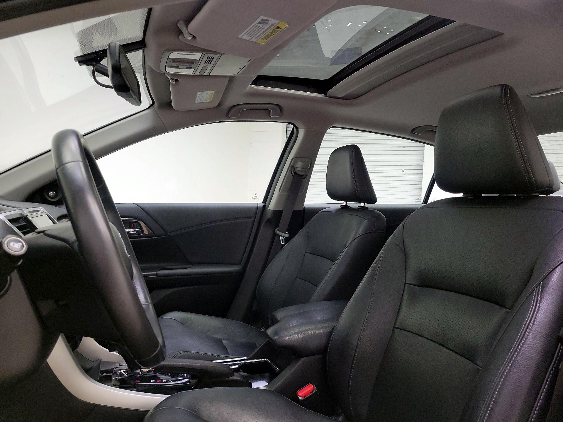 Thumbnail: 2016 Honda Accord - 19