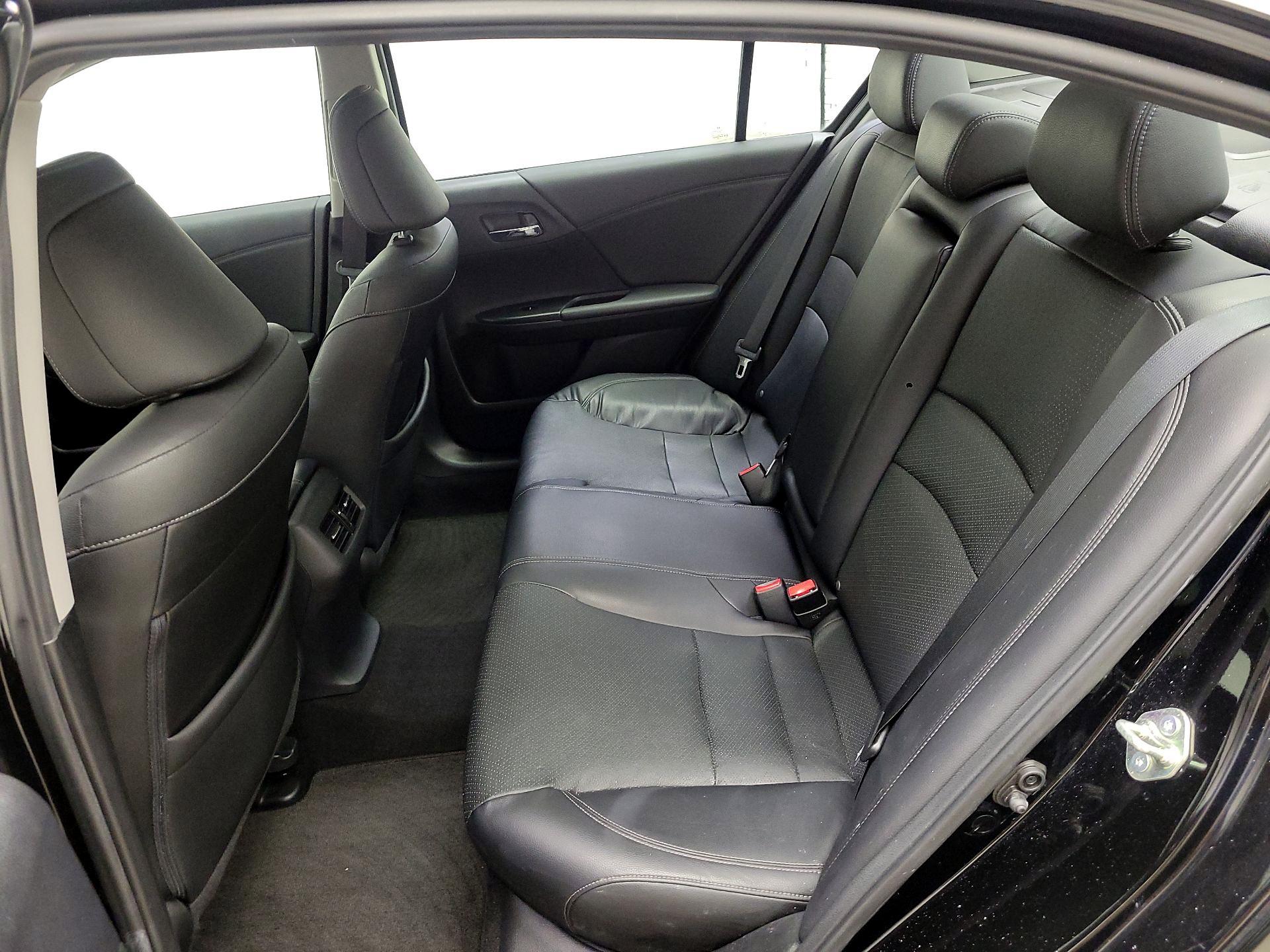 Thumbnail: 2016 Honda Accord - 20