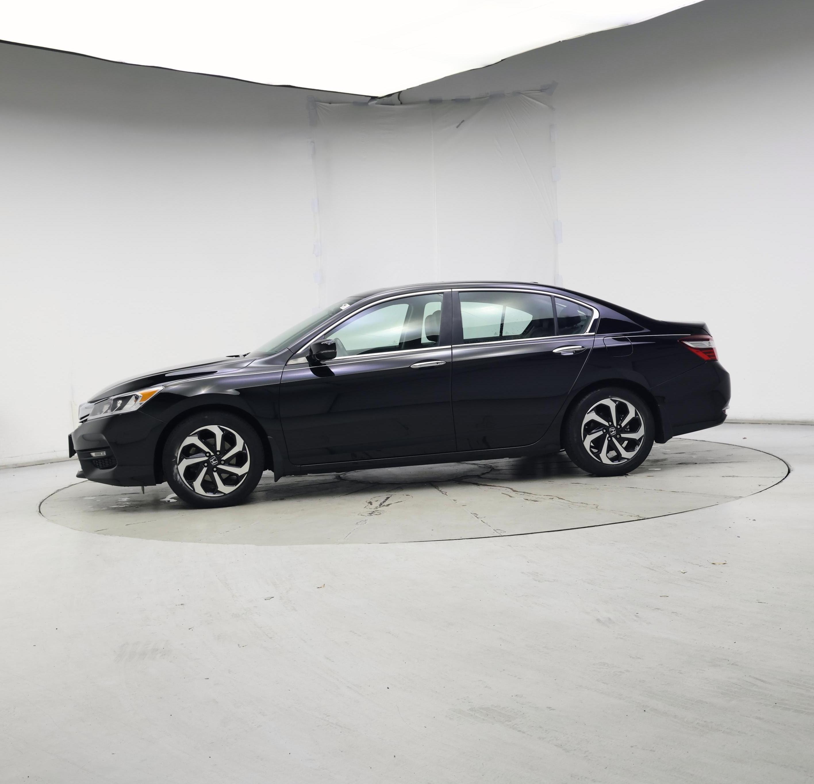 Thumbnail: 2016 Honda Accord - 3