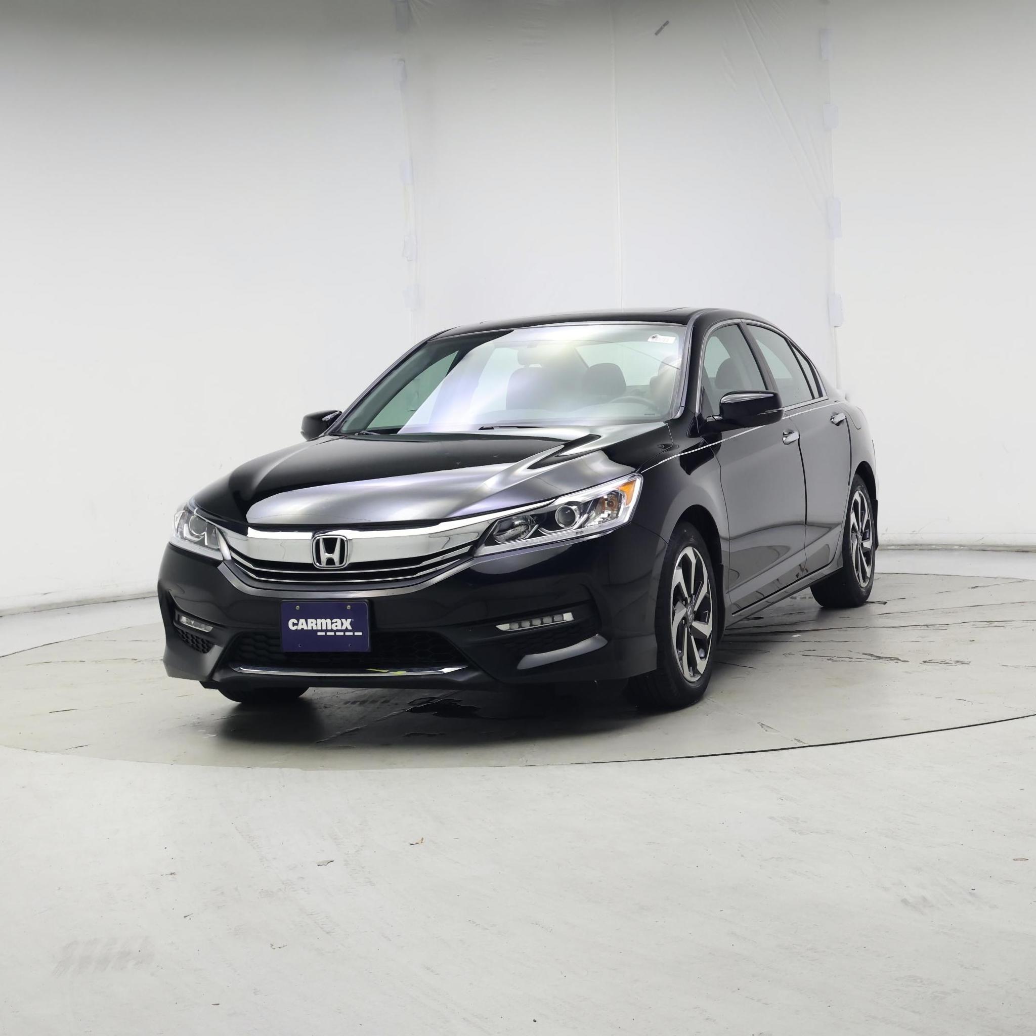 Thumbnail: 2016 Honda Accord - 4