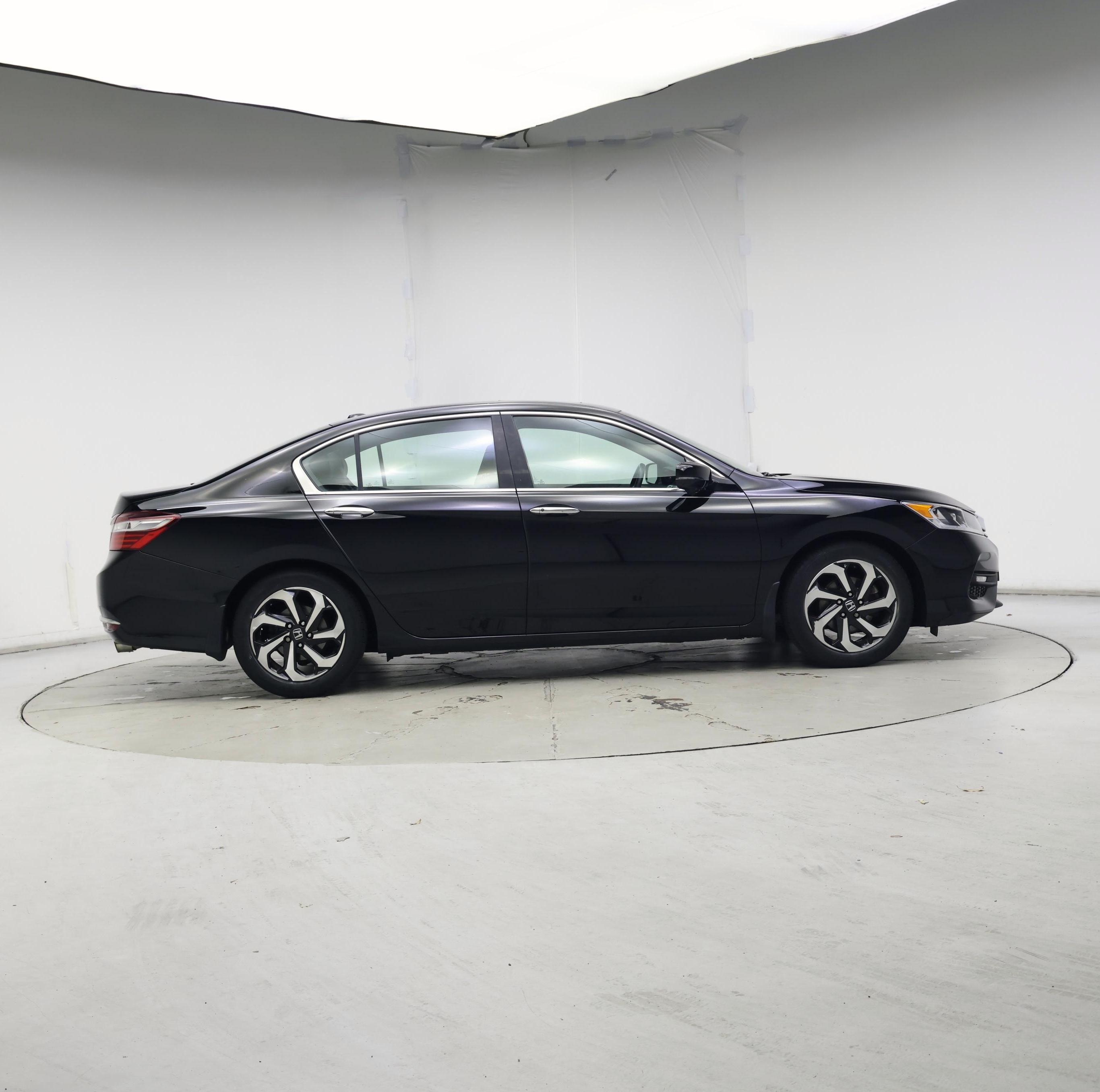 Thumbnail: 2016 Honda Accord - 7