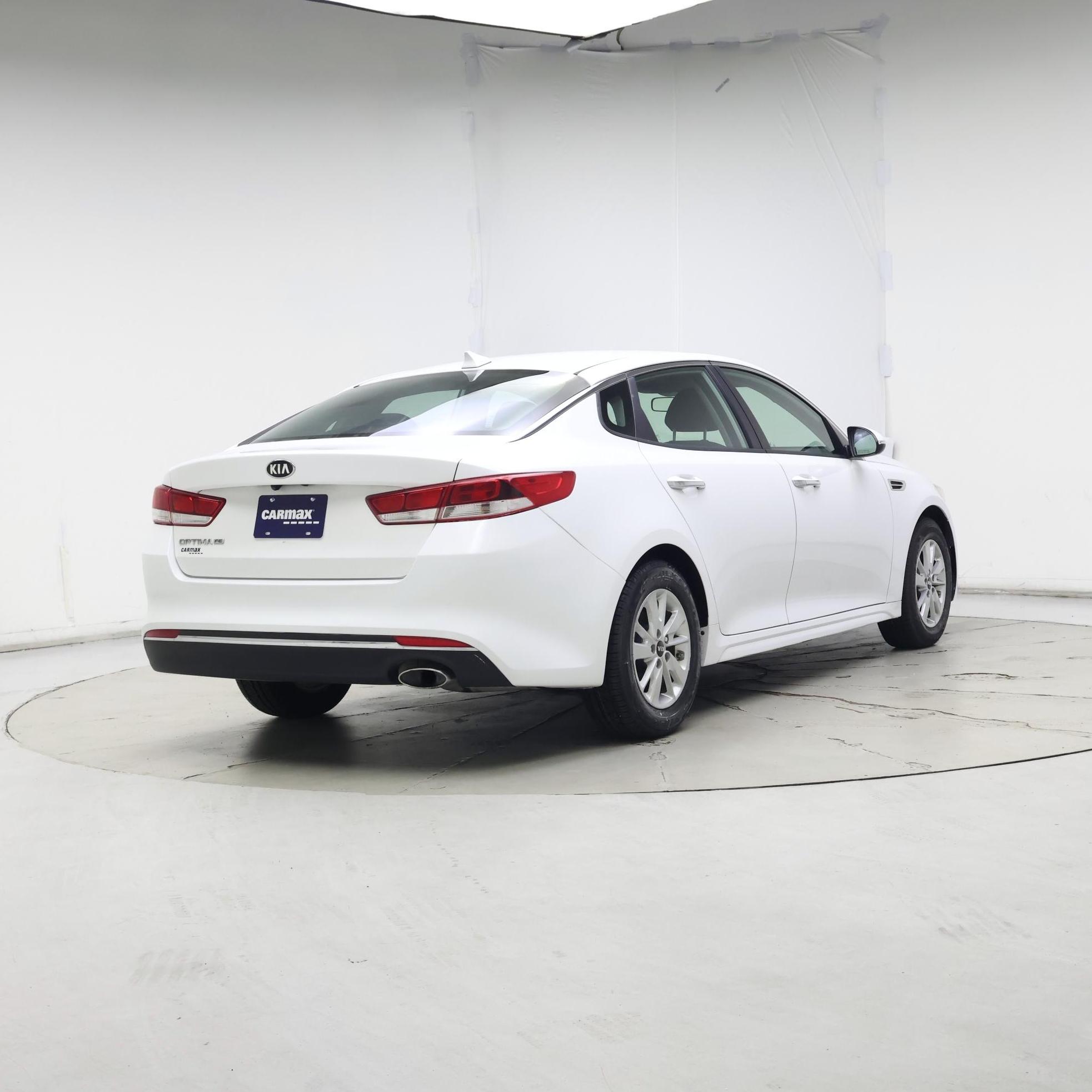 Thumbnail: 2018 Kia Optima - 8