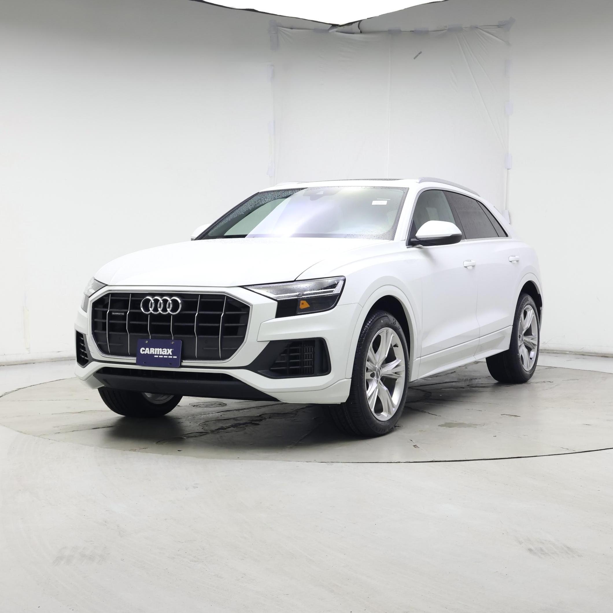 Thumbnail: 2019 Audi Q8 - 4