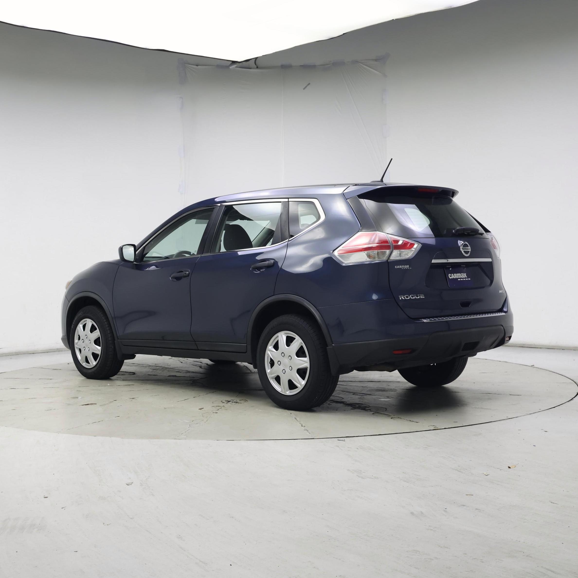 Thumbnail: 2016 Nissan Rogue - 2