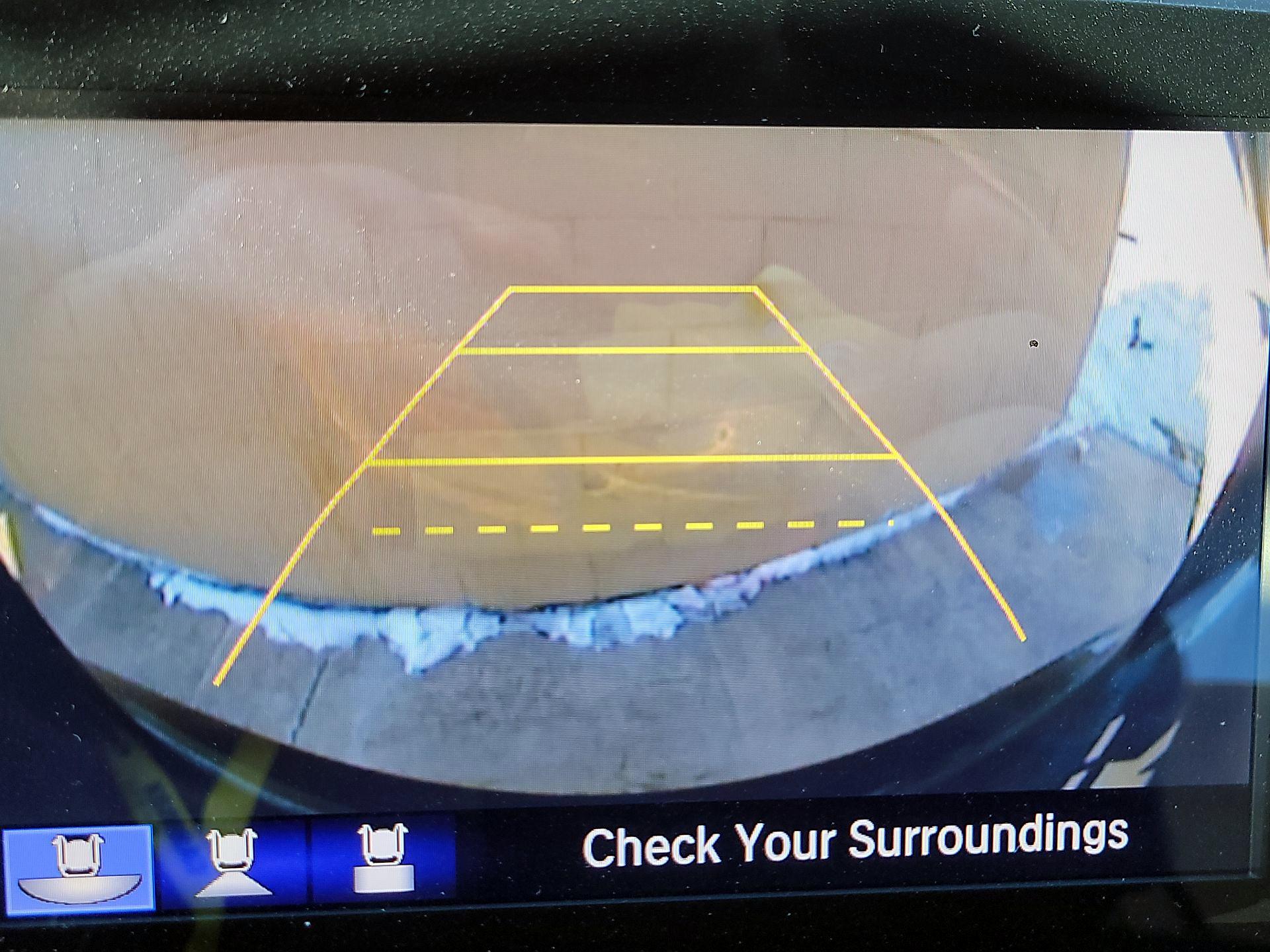 Thumbnail: 2017 Honda Pilot - 12