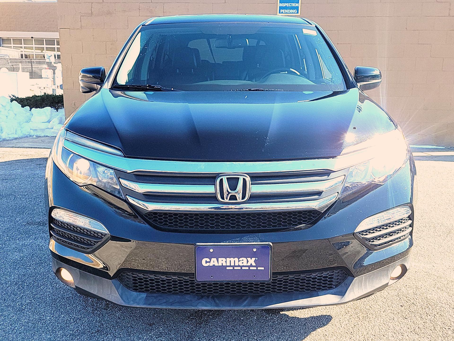 Thumbnail: 2017 Honda Pilot - 2