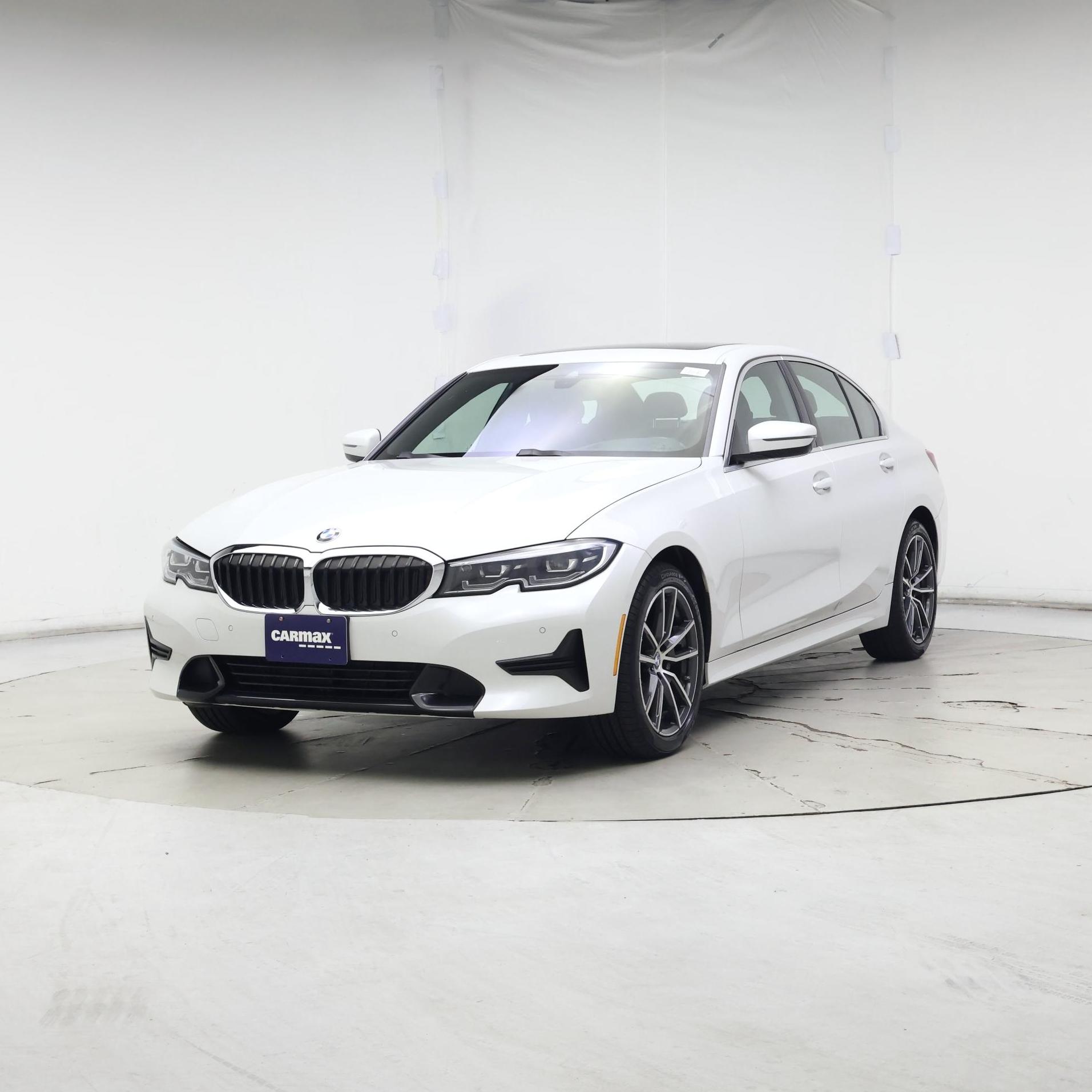 Thumbnail: 2022 BMW 3 Series - 4