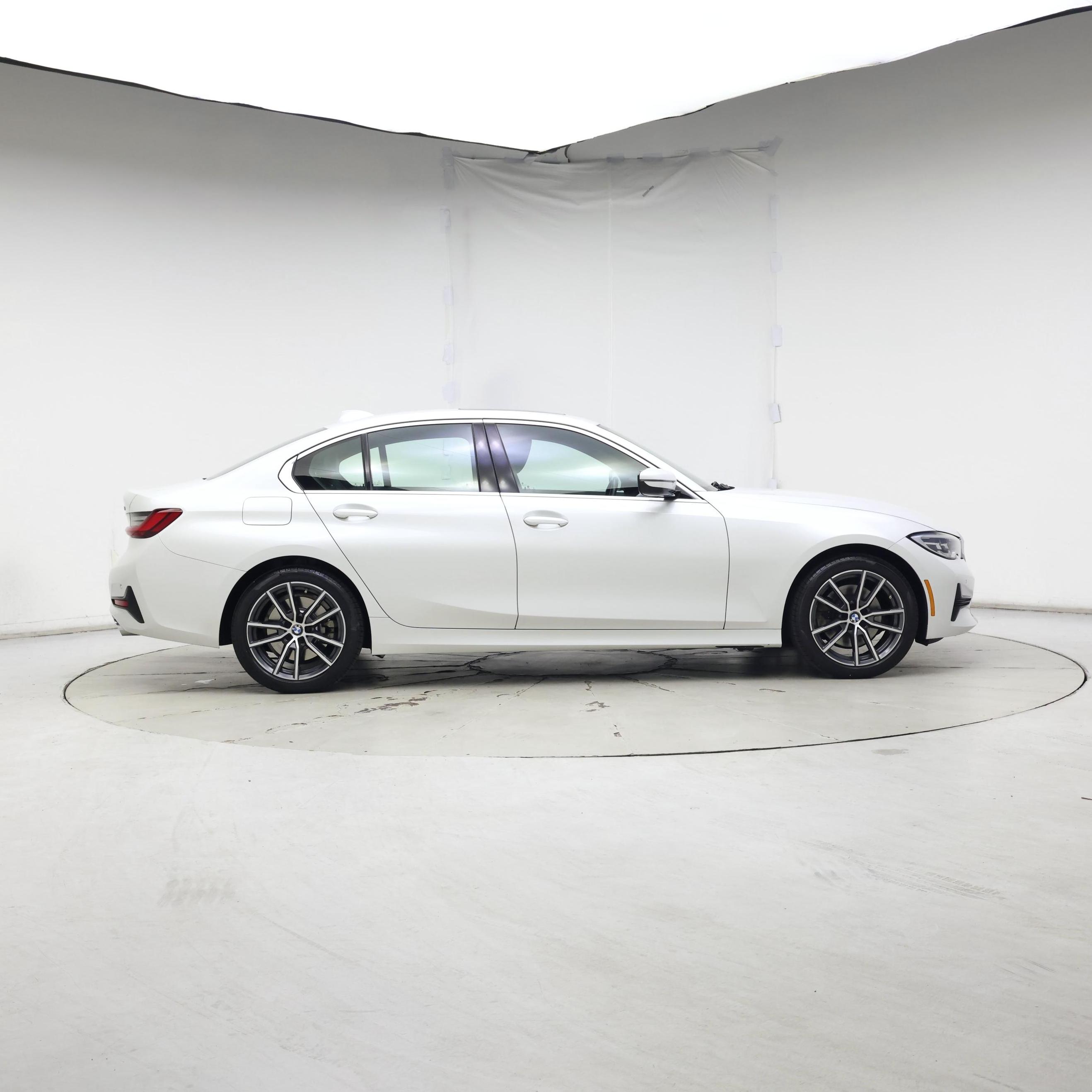 Thumbnail: 2022 BMW 3 Series - 7