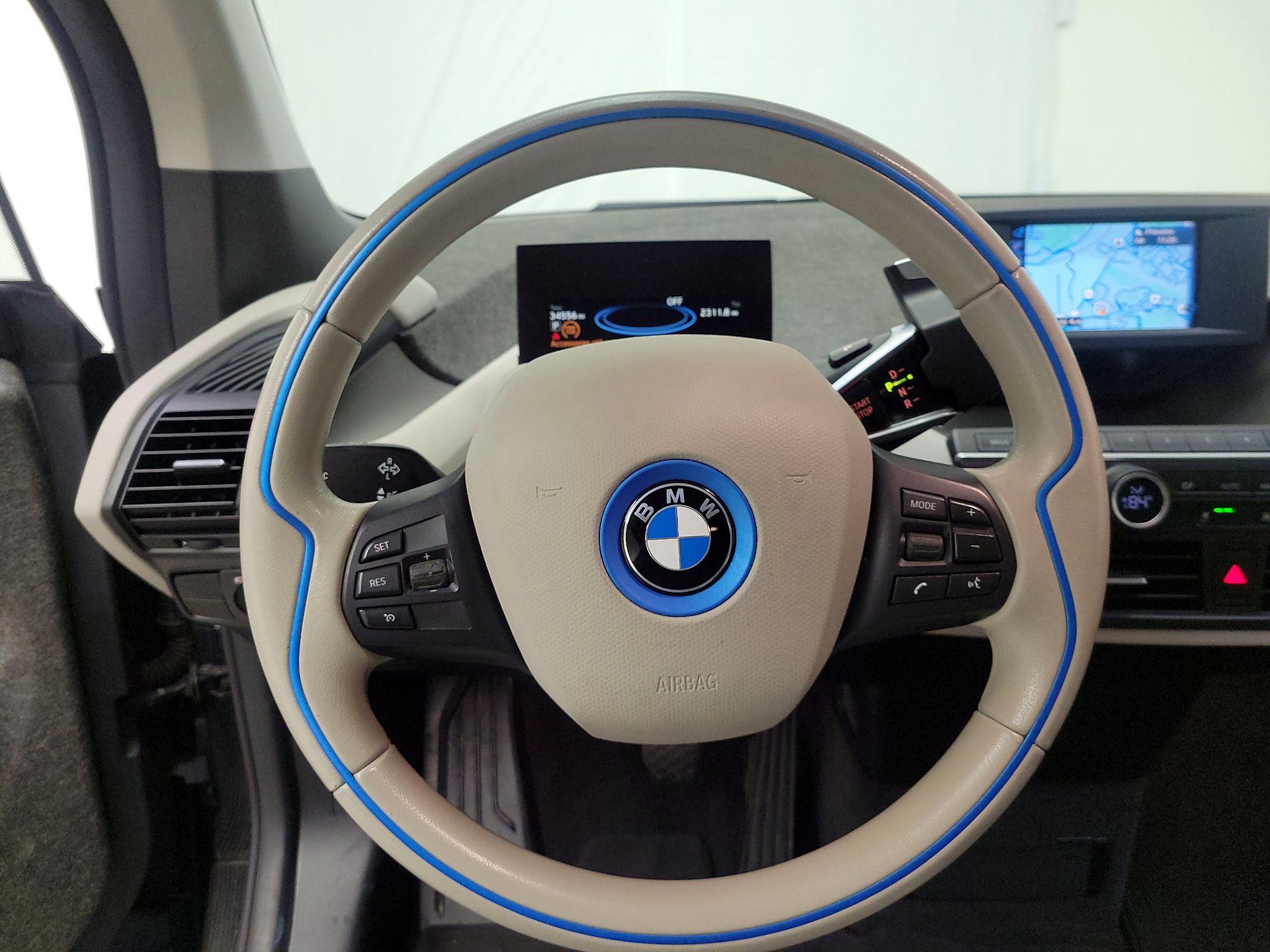 Thumbnail: 2016 BMW i3 - 10