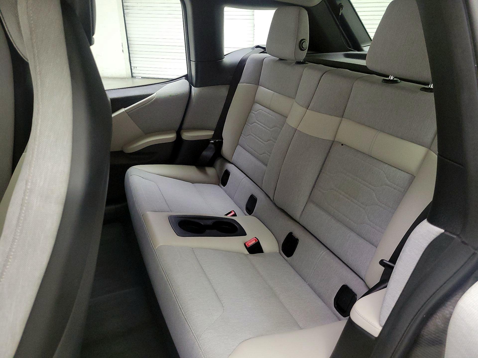 Thumbnail: 2016 BMW i3 - 20