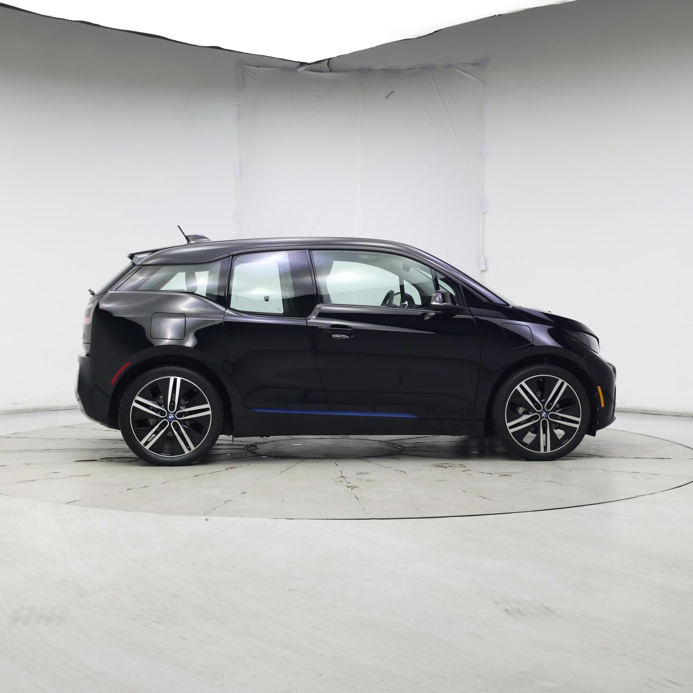Thumbnail: 2016 BMW i3 - 7