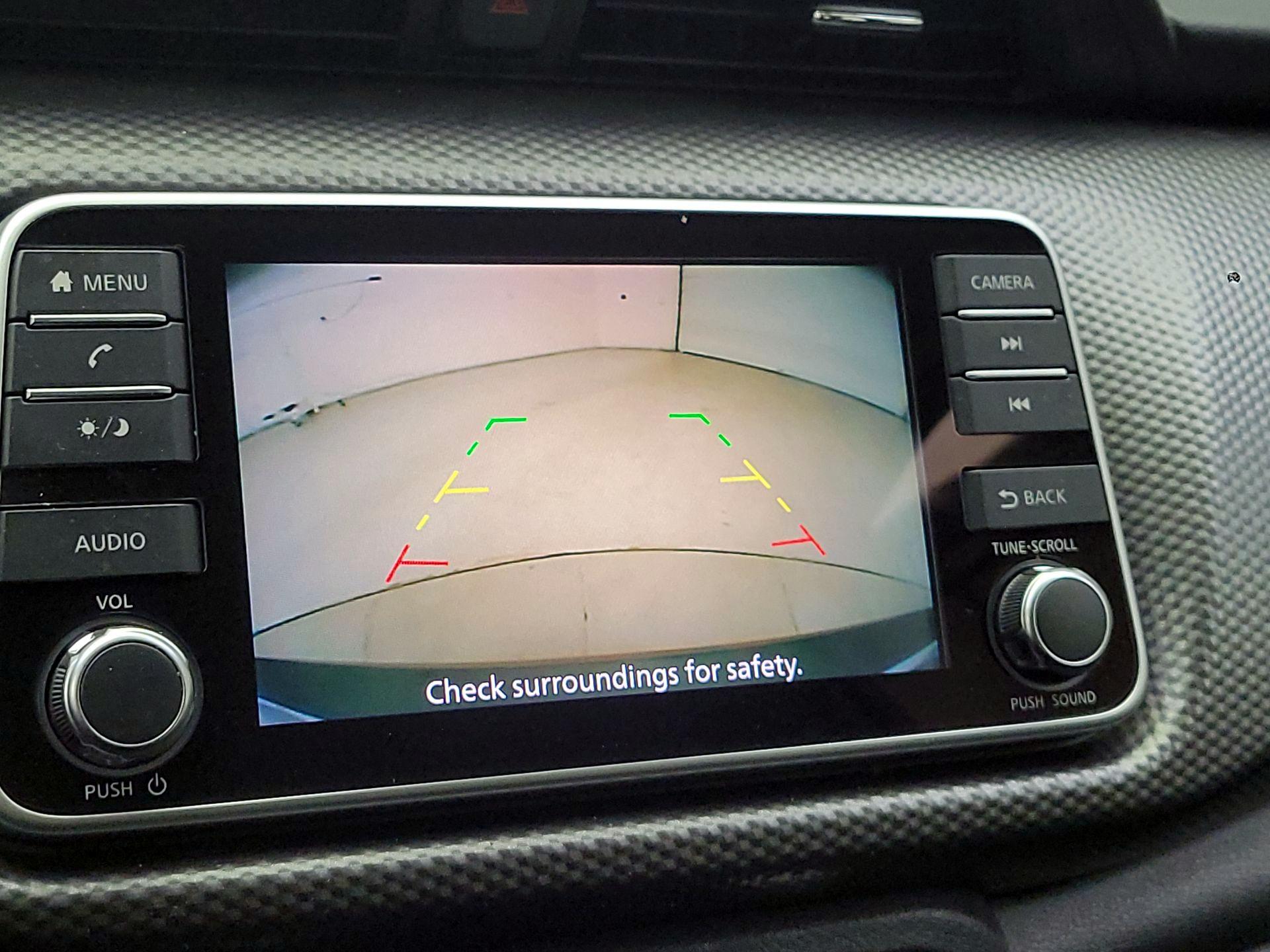 Thumbnail: 2019 Nissan Kicks - 14