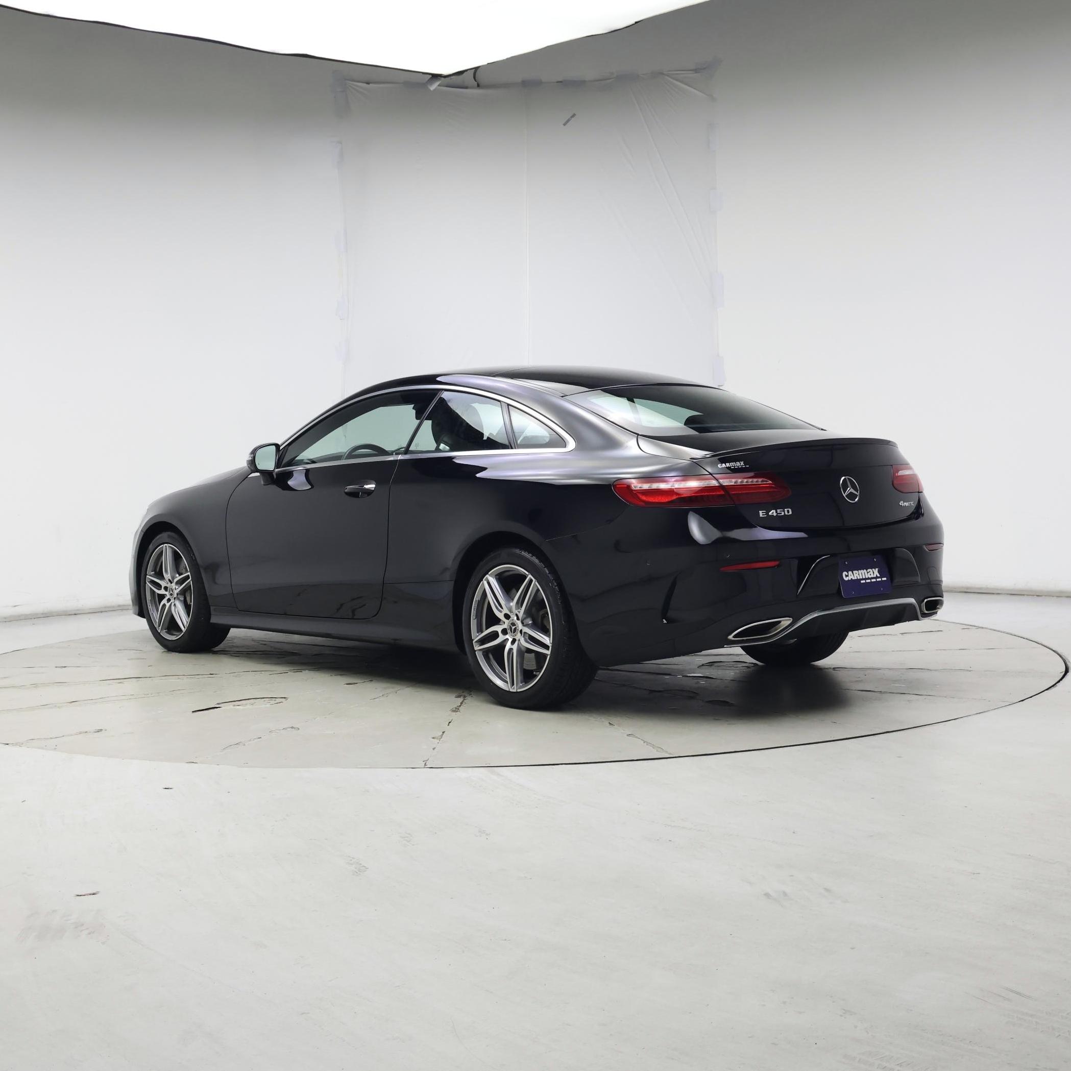 Thumbnail: 2020 Mercedes-Benz E-Class - 2