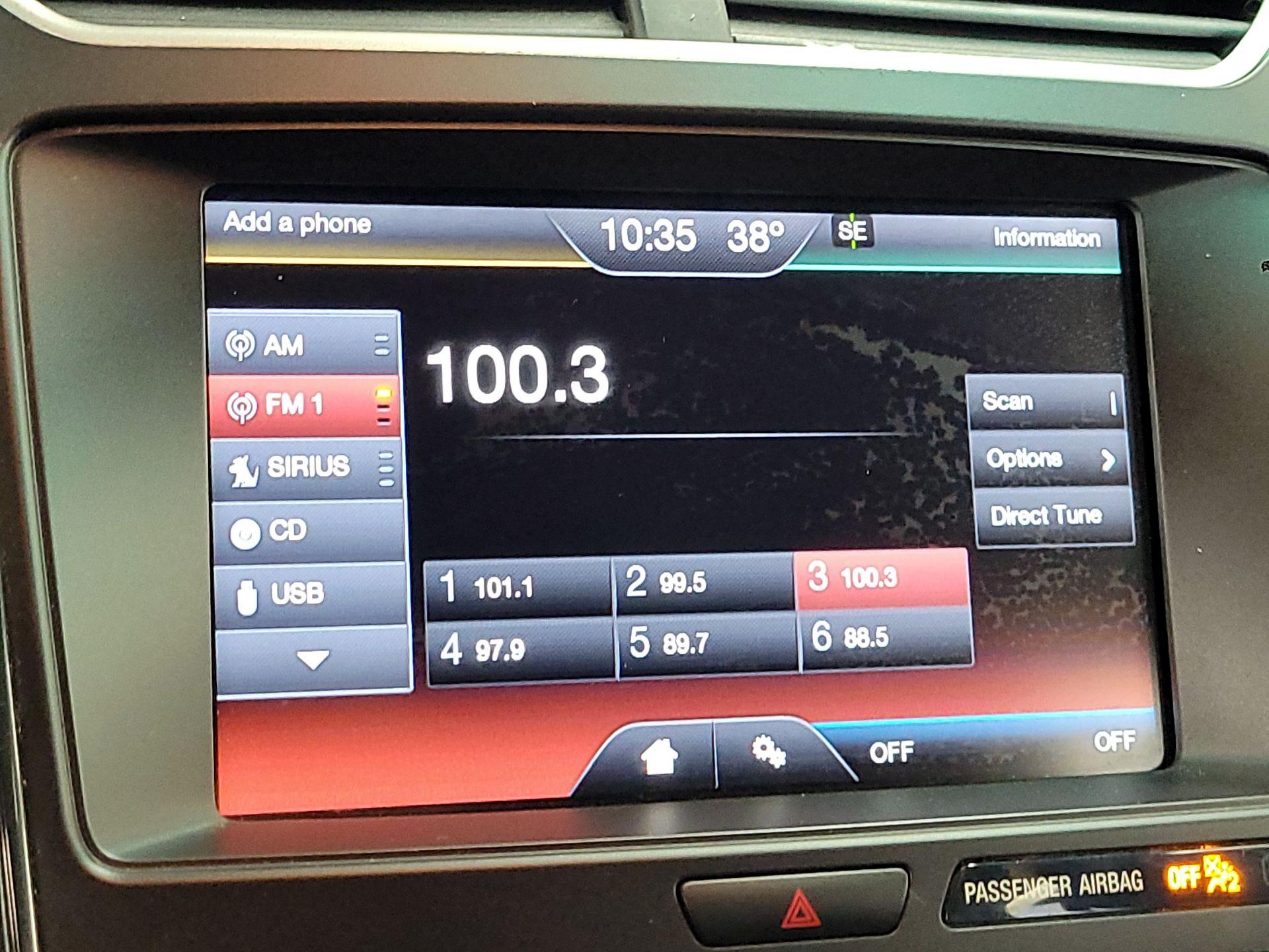 Thumbnail: 2016 Ford Explorer - 15