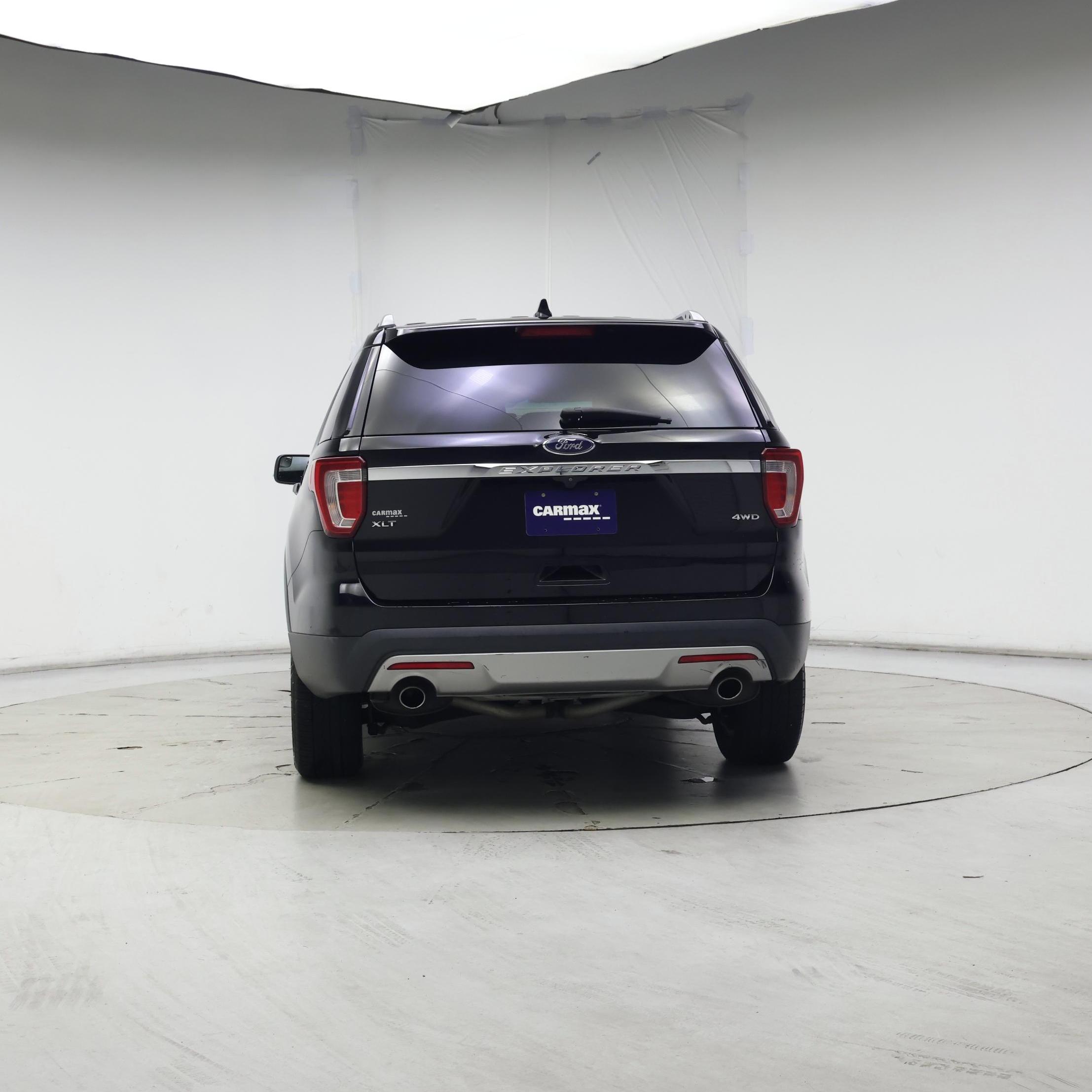 Thumbnail: 2016 Ford Explorer - 6