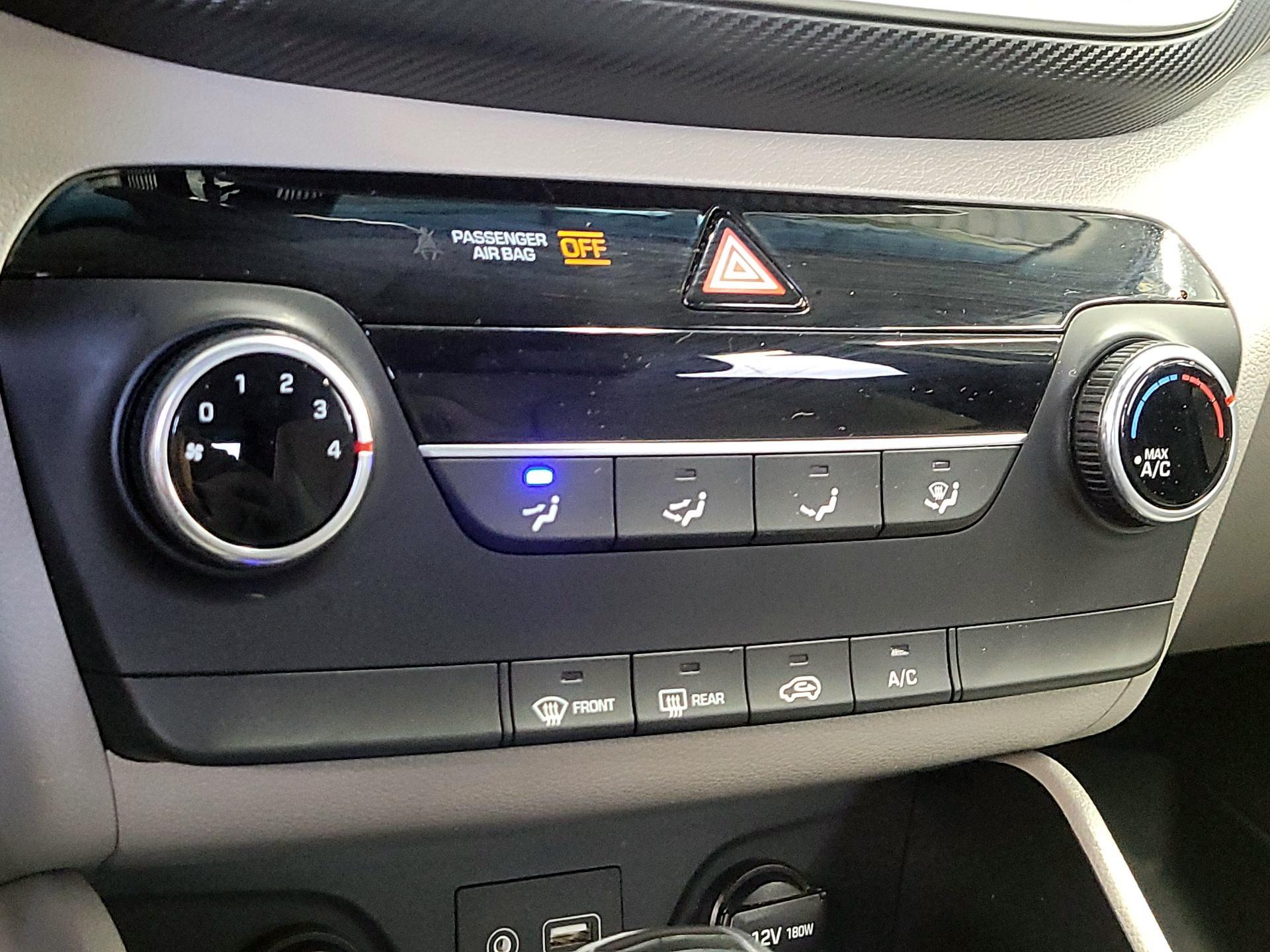 Thumbnail: 2019 Hyundai Tucson - 16