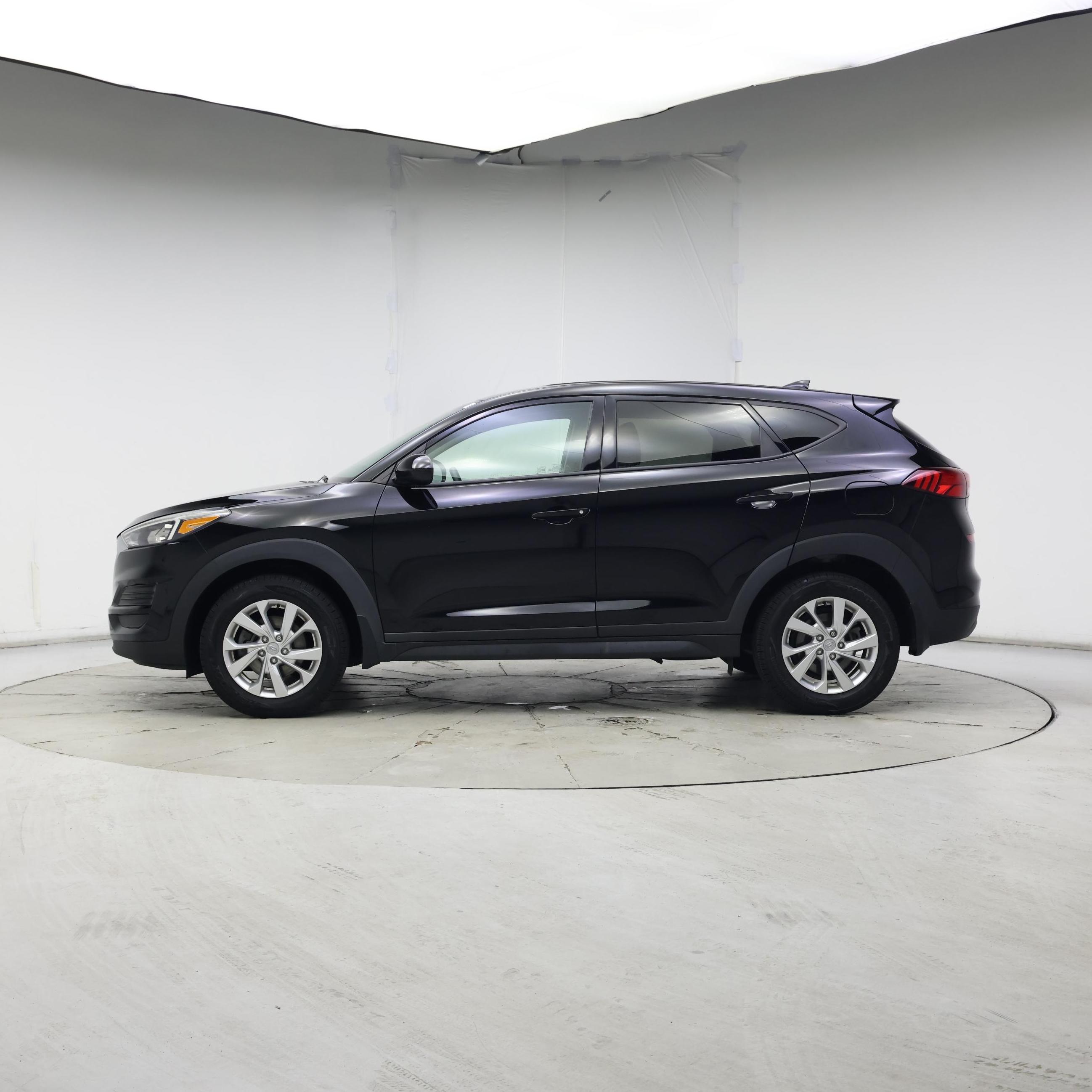 Thumbnail: 2019 Hyundai Tucson - 3