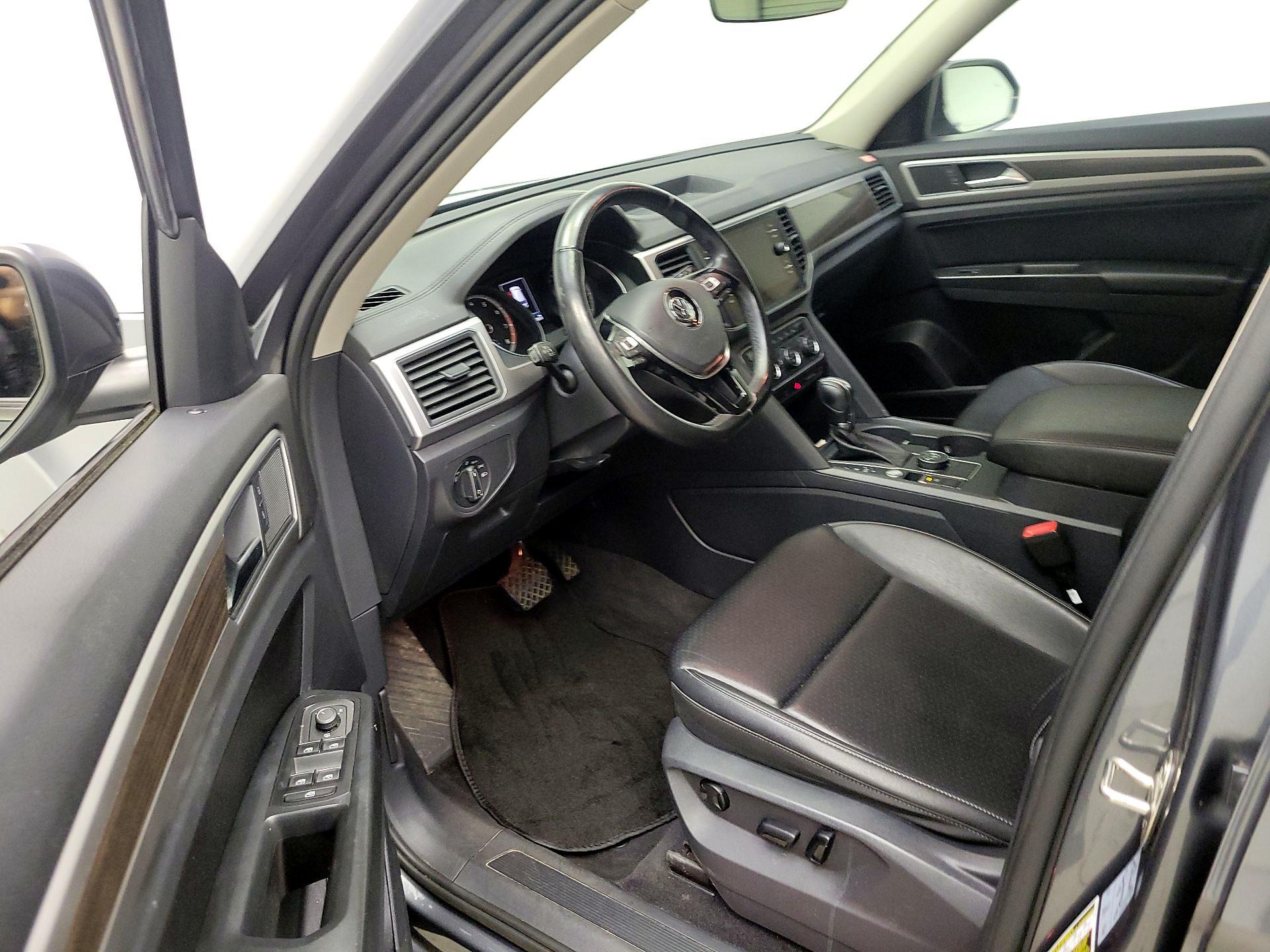 Thumbnail: 2018 Volkswagen Atlas - 11