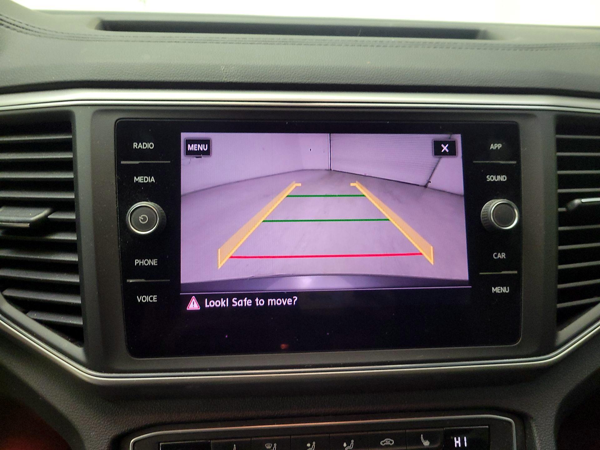 Thumbnail: 2018 Volkswagen Atlas - 14