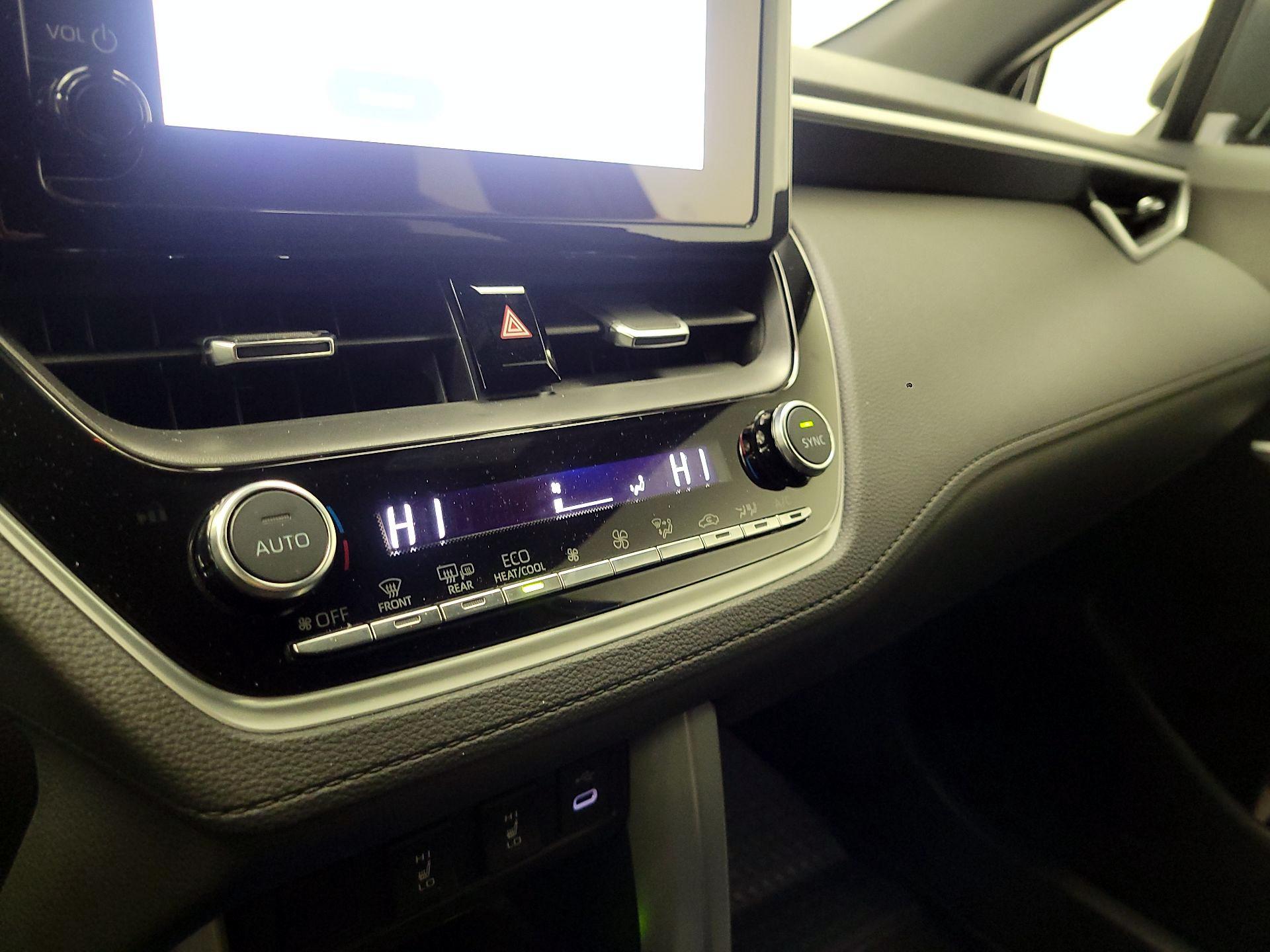 Thumbnail: 2024 Toyota Corolla Cross - 17