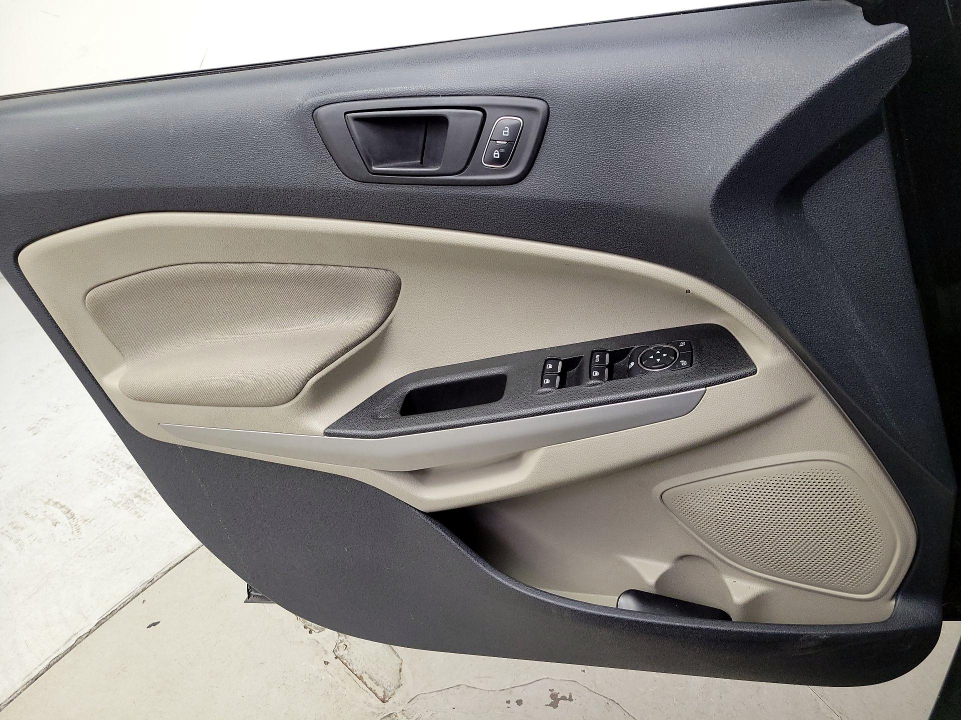 Thumbnail: 2021 Ford EcoSport - 12