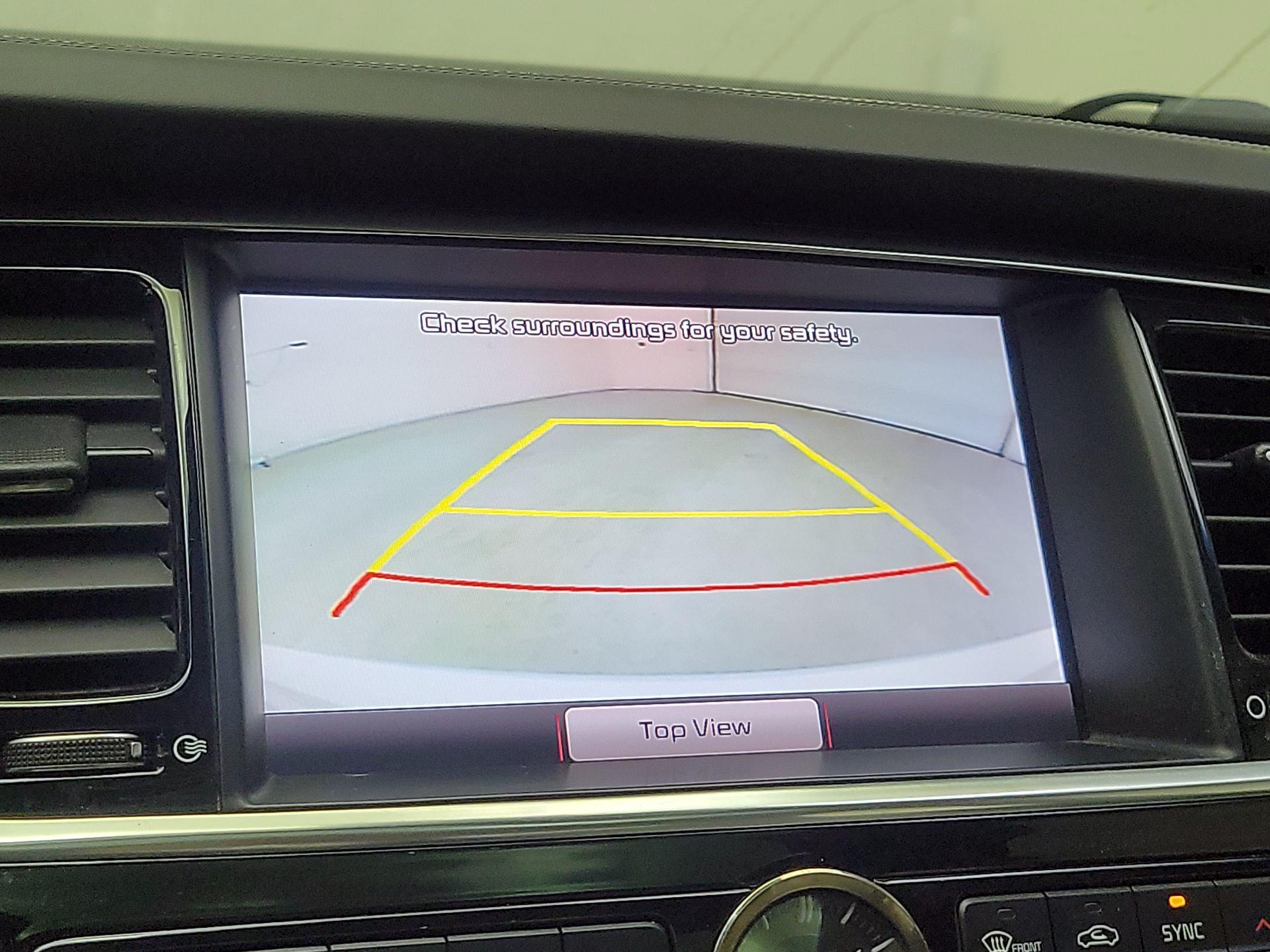 Thumbnail: 2015 Kia K900 - 15